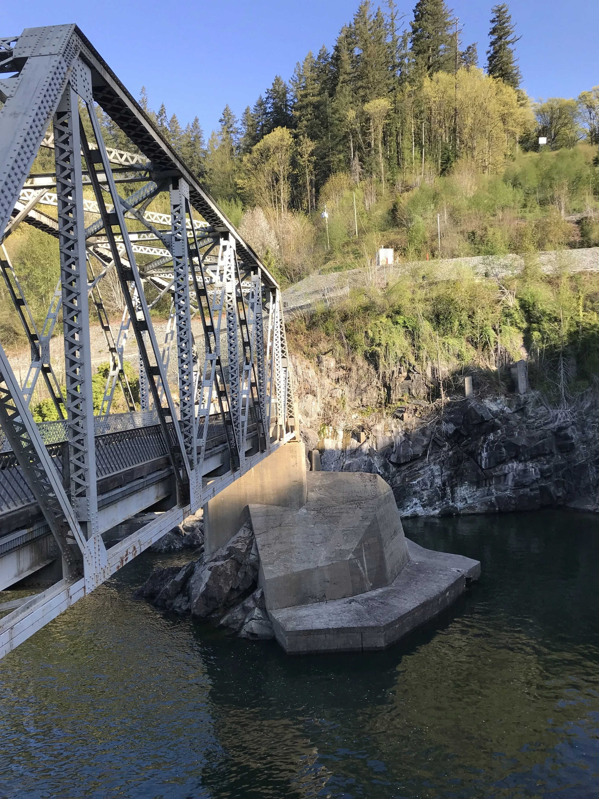Ruskin Dam, Mission, Flatiron Construction, MacLean Bros. Drywall