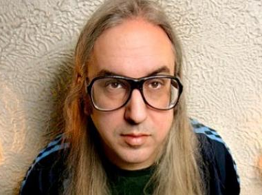 J Mascis