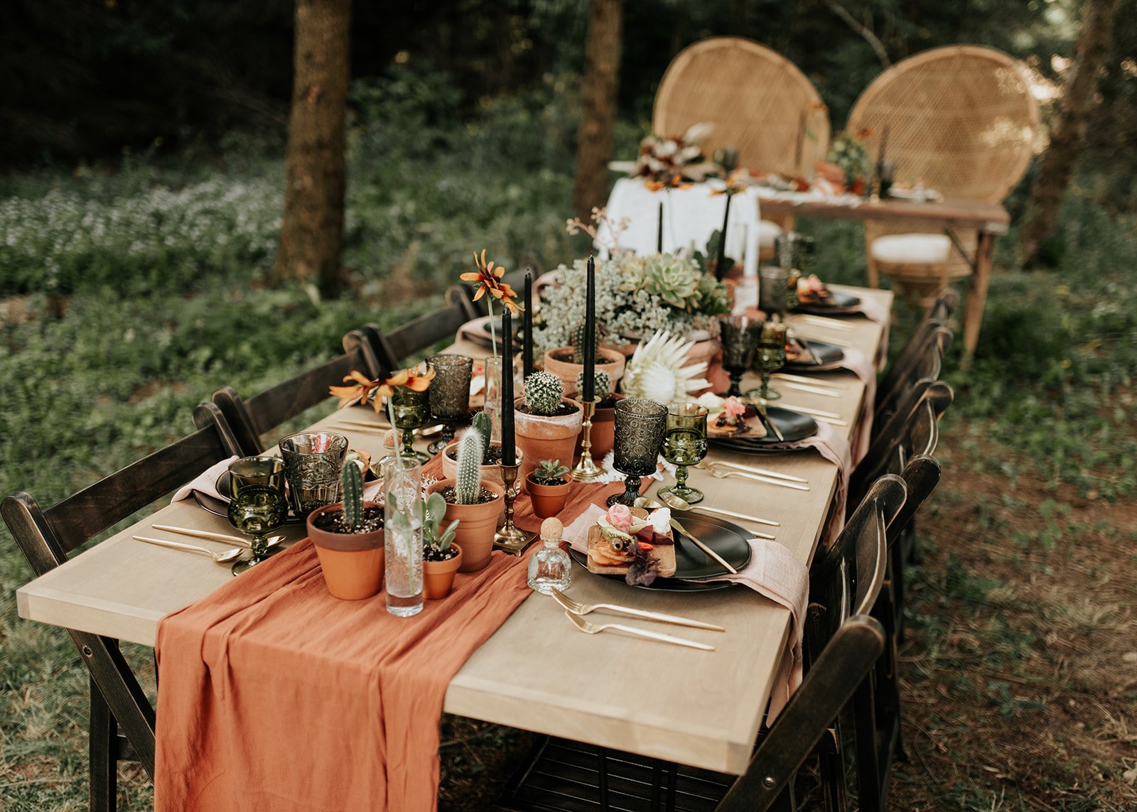 Wanderlust” Wood Centerpieces – Utah Vintage Rentals