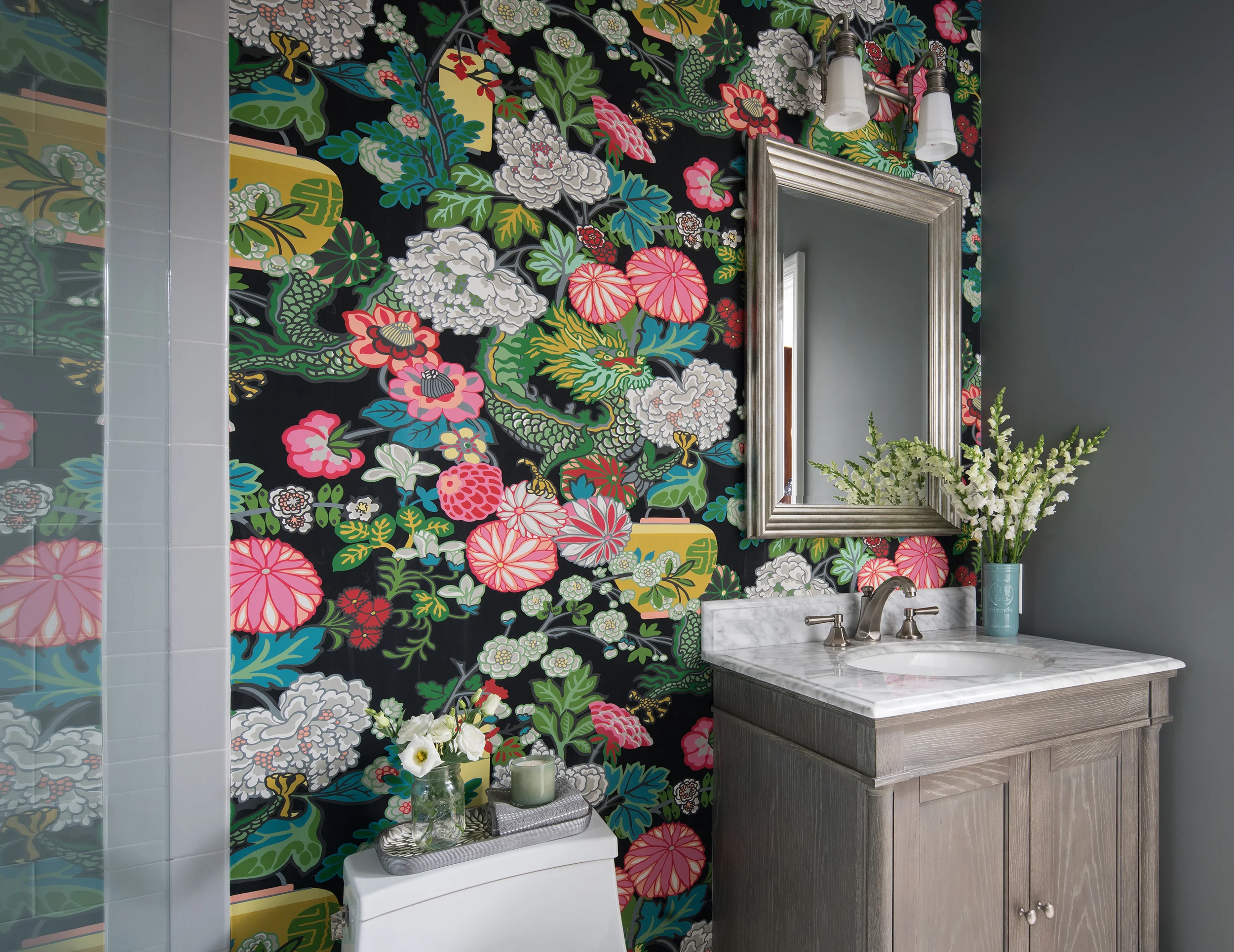 kylie-italiano---ellison-house---powder-room-angle---final.jpeg