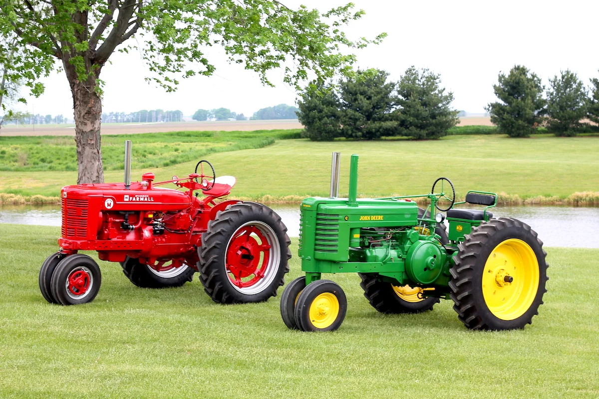 1953 John Deere G Westside Tractor Restoration
