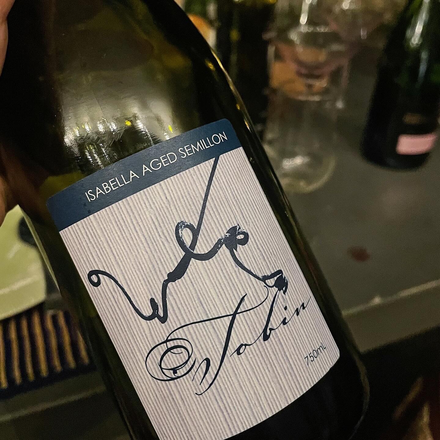 Repost &bull; @colleenhaggarty_ Aged Semillon 🤤
@tobinwines &ldquo;Isabella Aged Semillon&rdquo; 2011

Recently had with friends over dinner, this was absolutely delicious. 
Still retaining lovely acid, however the developed flavours of honey is lou