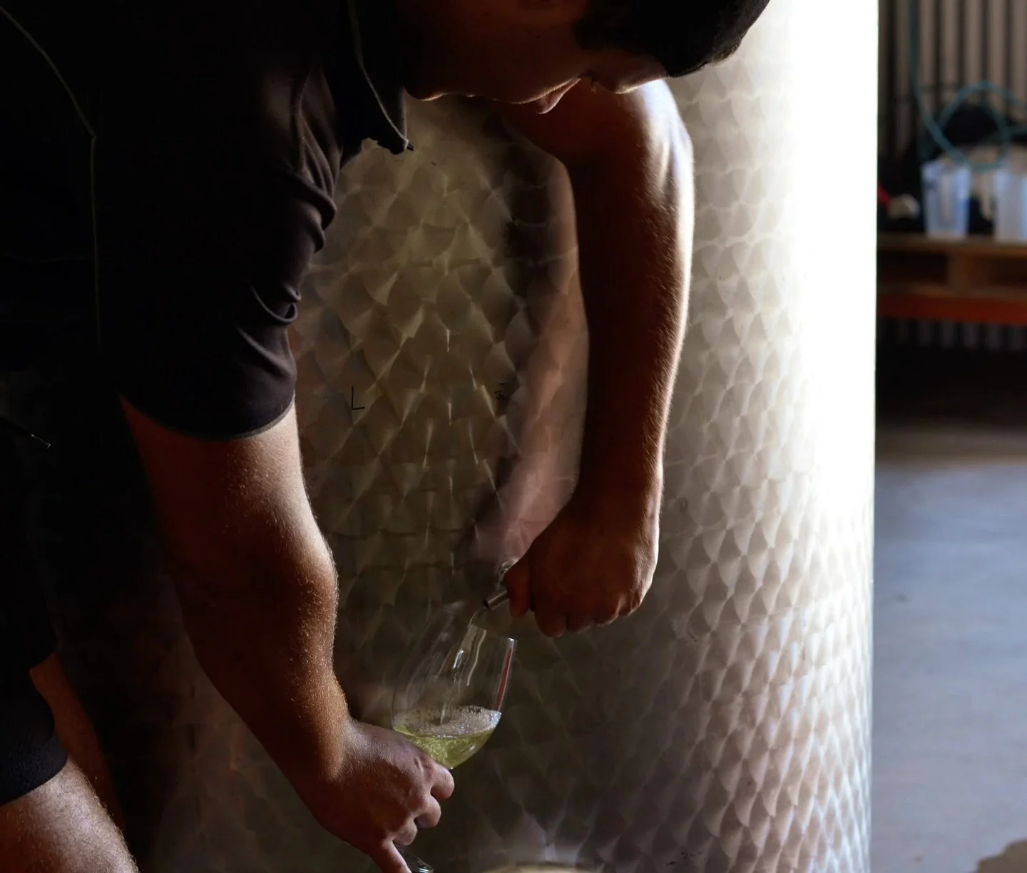 Behind the scenes in the winery as the 2025 Oaked Chardonnay moves through racking. 🍷⚙️

This is when the cellar door comes alive &mdash; hoses running, tanks shifting, and the team working in sync. It&rsquo;s focused, fast-paced and hands-on work, 