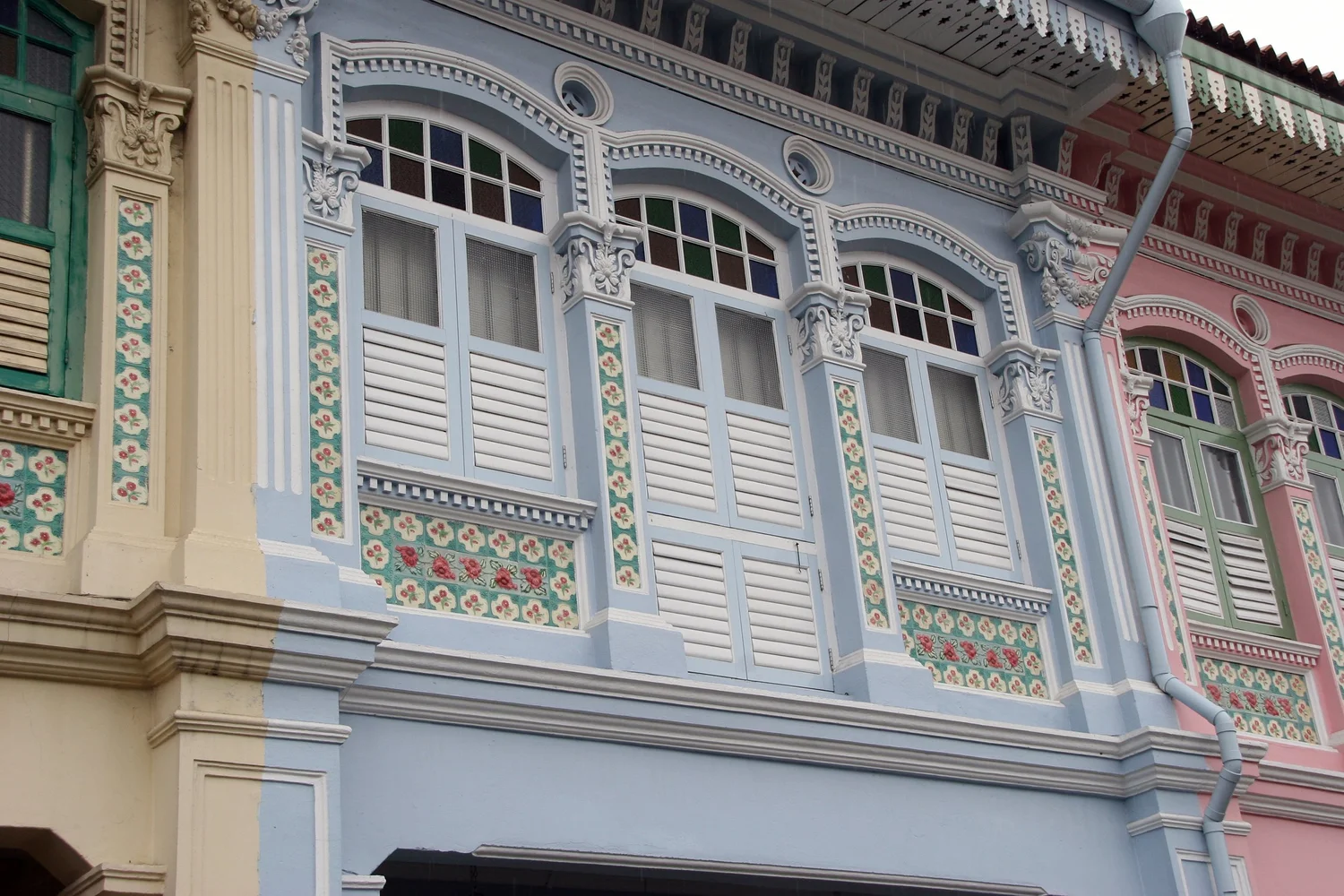 Blog The Choo Yilin Insider 5 Colourful Facts About Peranakan Tiles You Never Knew