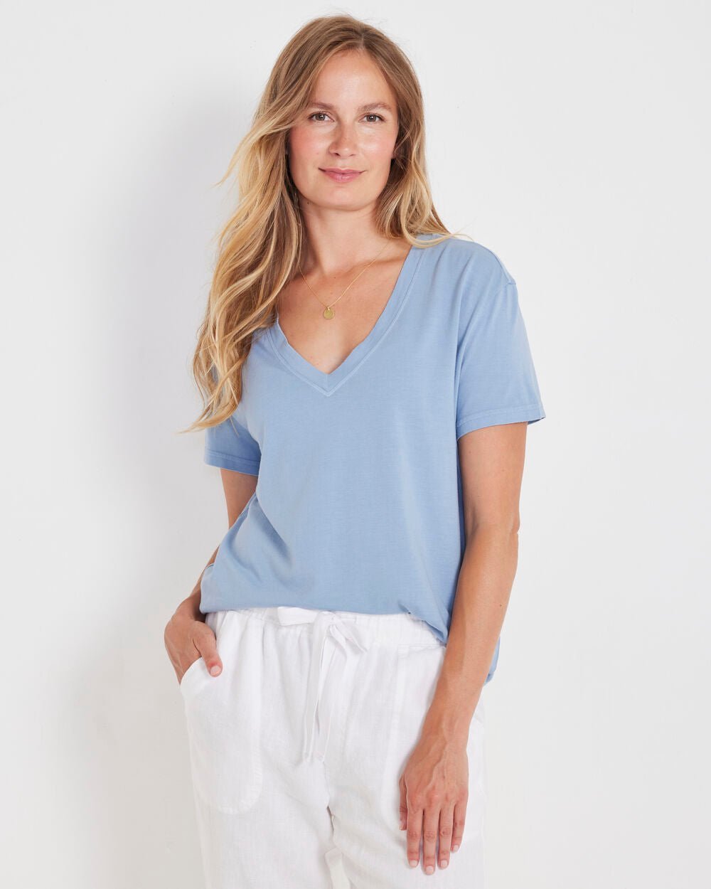 monroe-v-neck-tee-390188.jpeg