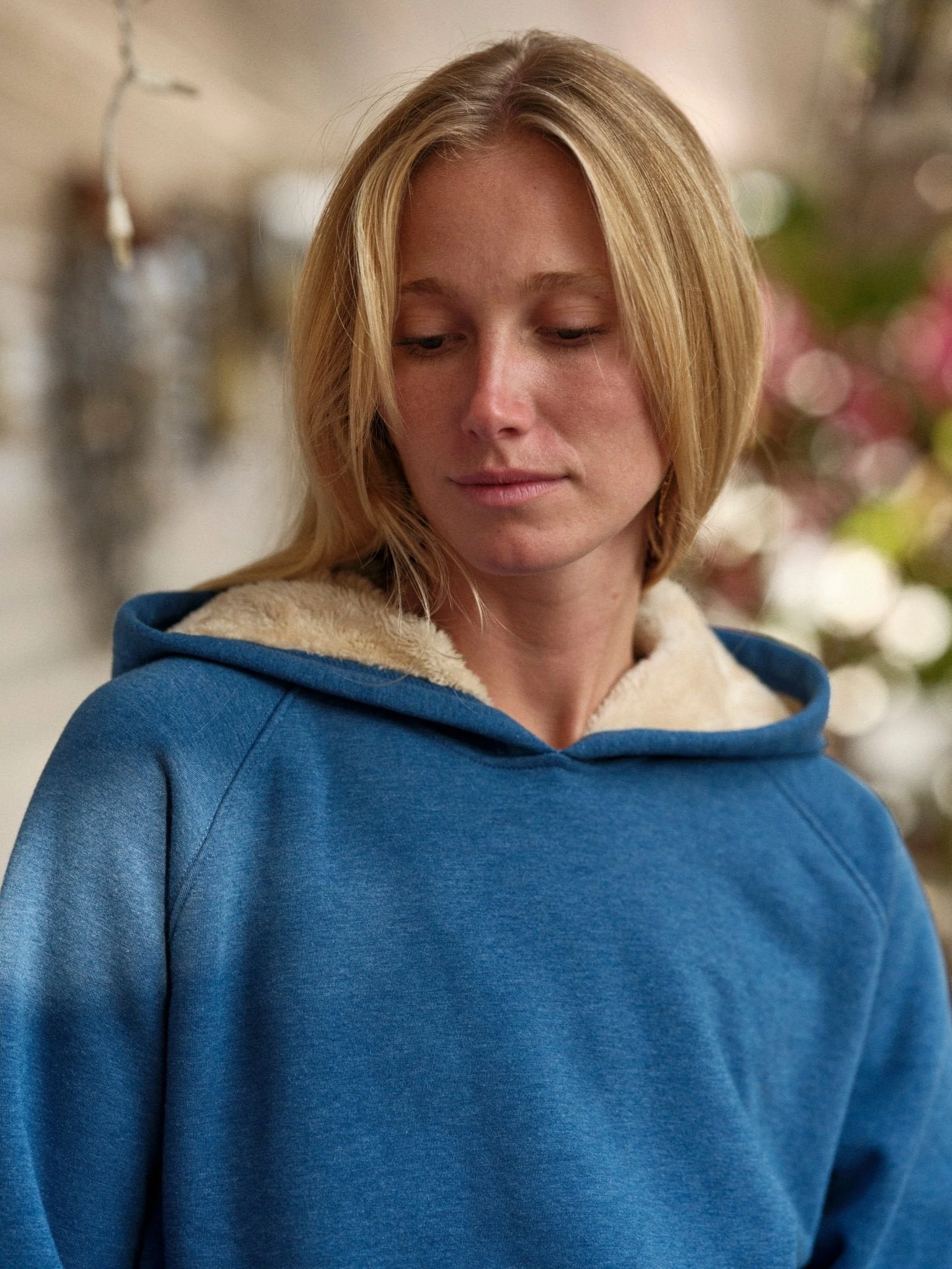 fleece-lined-hoodie-xs-ocean-womens-sweatshirts-mollusk-surf-shop-177626.jpg