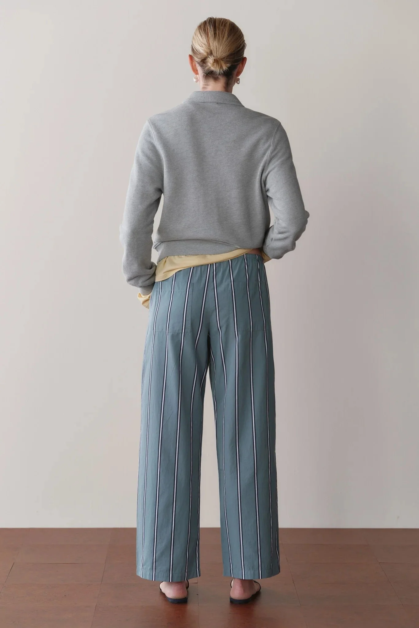 the-pop-stripe-drawstring-pant_sage-stripe_291.jpg