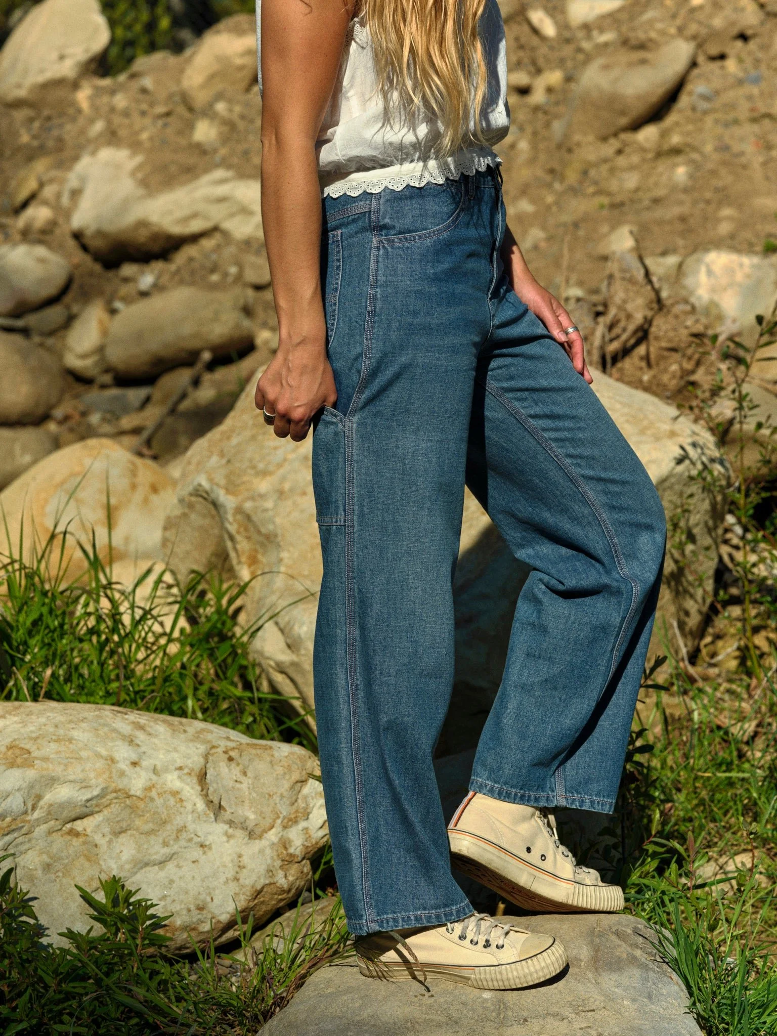 truckie-jeans_2_2048x2048.jpg