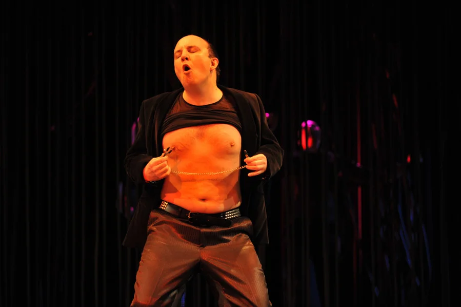Measure for Measure _2011_Hugo Glendinning _c_ RSC_25523.jpg