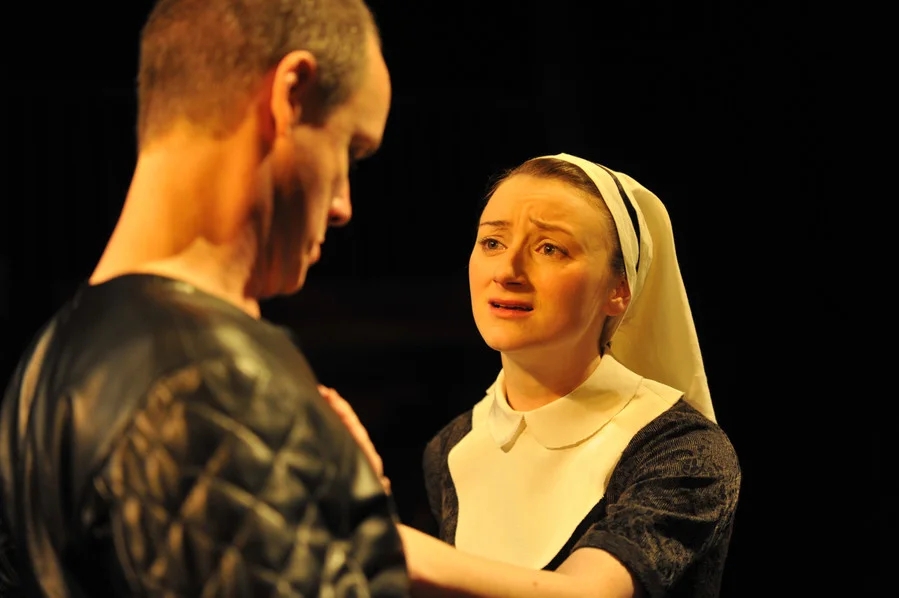 Measure for Measure _2011_Hugo Glendinning _c_ RSC_25859.jpg