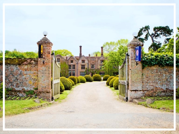 seckford hall hotel.jpg