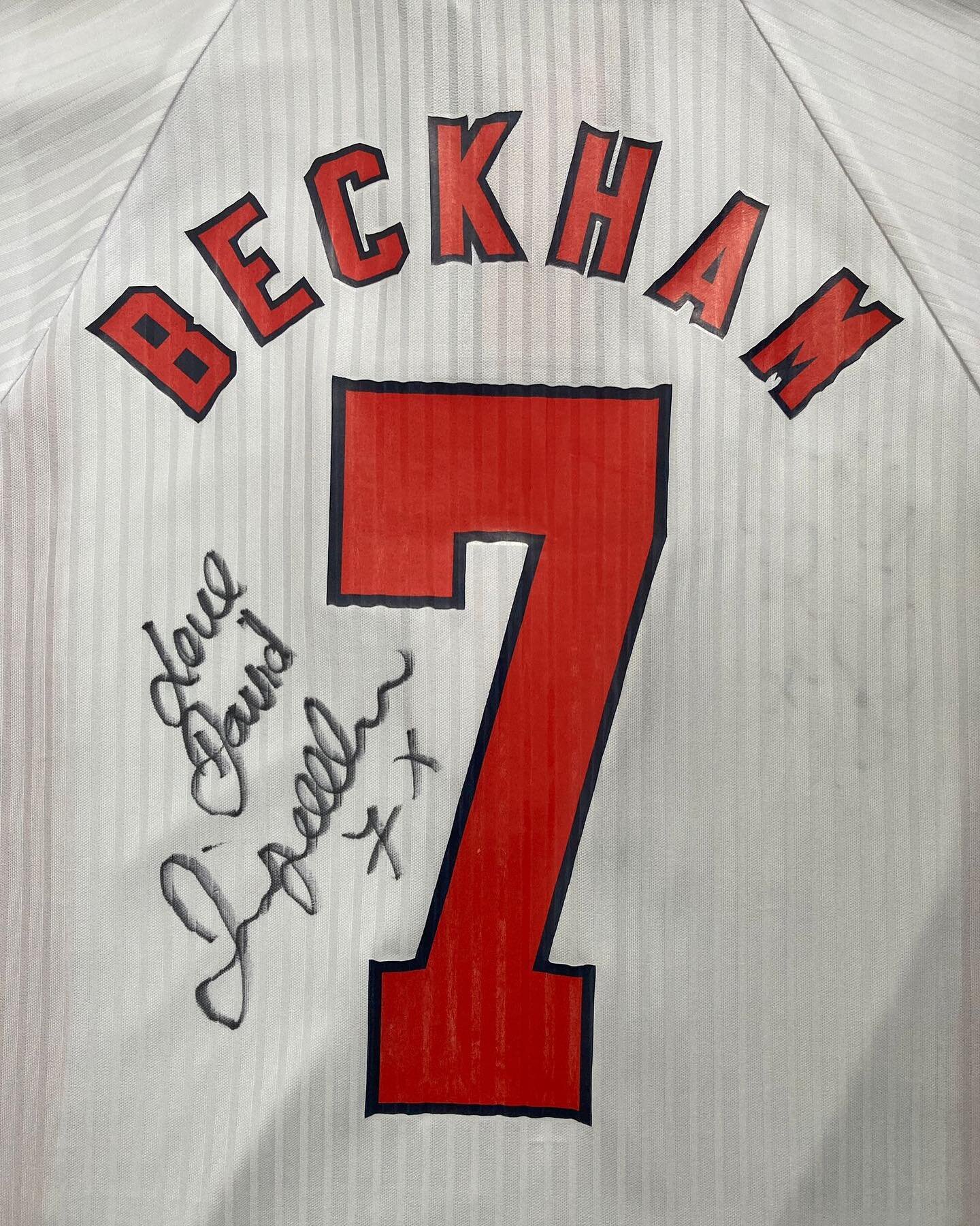 Breaking news 📣📣📣
&nbsp;
An amazing new prize for the PSA's Summer Raffle is just in!
&nbsp;
For your chance to win an England World Cup 1998 No. 7 Home Shirt FRESHLY SIGNED ON MONDAY BY @davidbeckham please visit&nbsp;link in profile.
&nbsp;
Tick