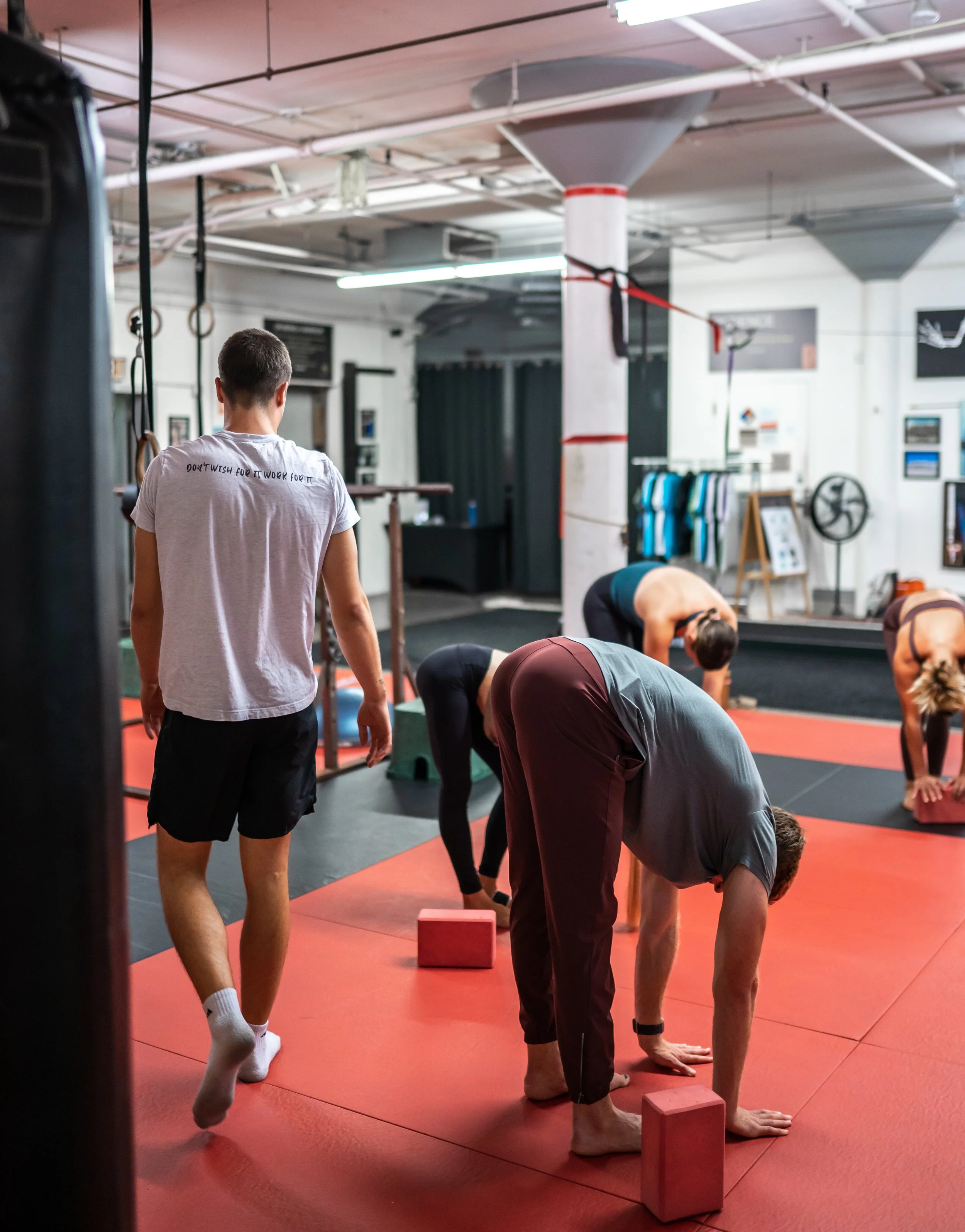2023.07.09 Handstand Workshop-6 (1).jpg