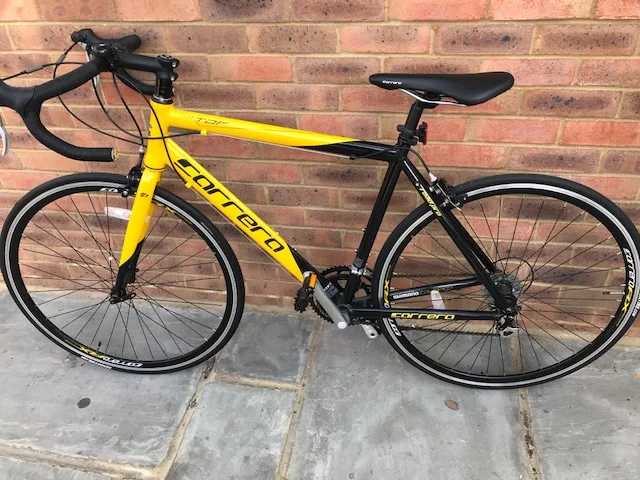 Carrera yellow.jpg