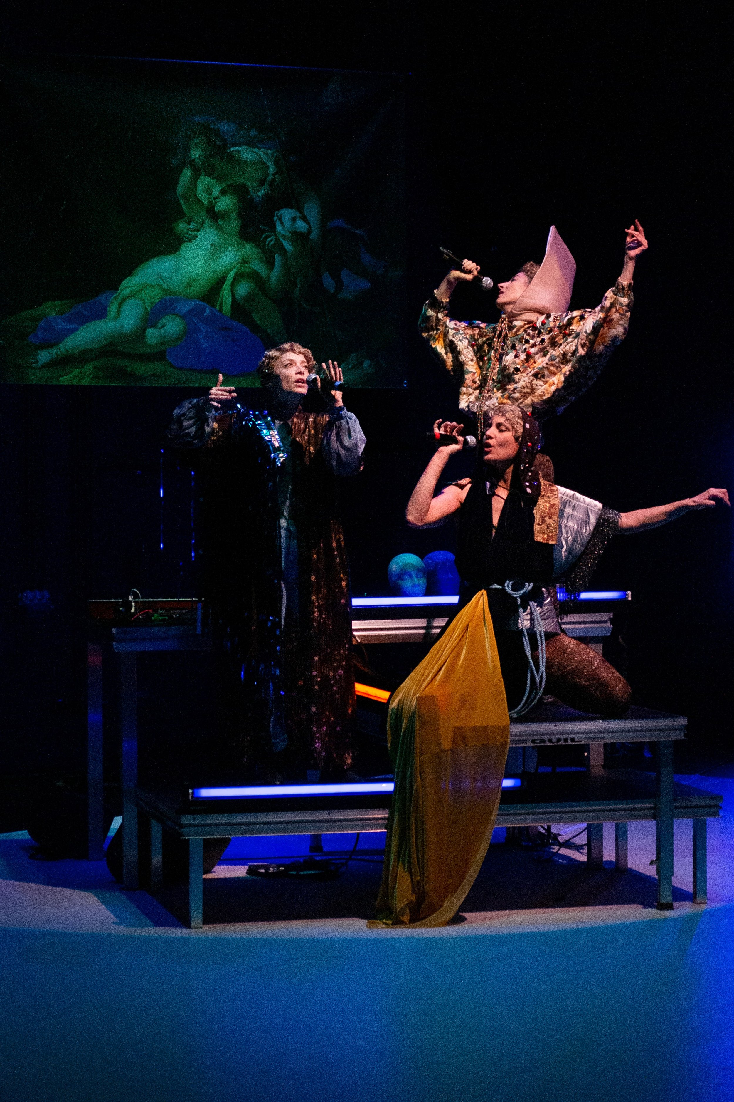 KFDA23Lara_Barsacq_la grande nymphe©Sybille_Cornet__RHoK-19-min.jpg