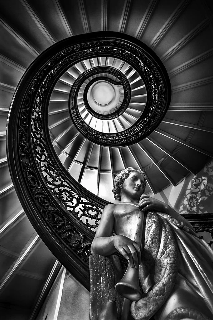 Bidyottam Mittra - Maryland Architecture_Bidyottam_Mittra_Peabody staircase.jpg