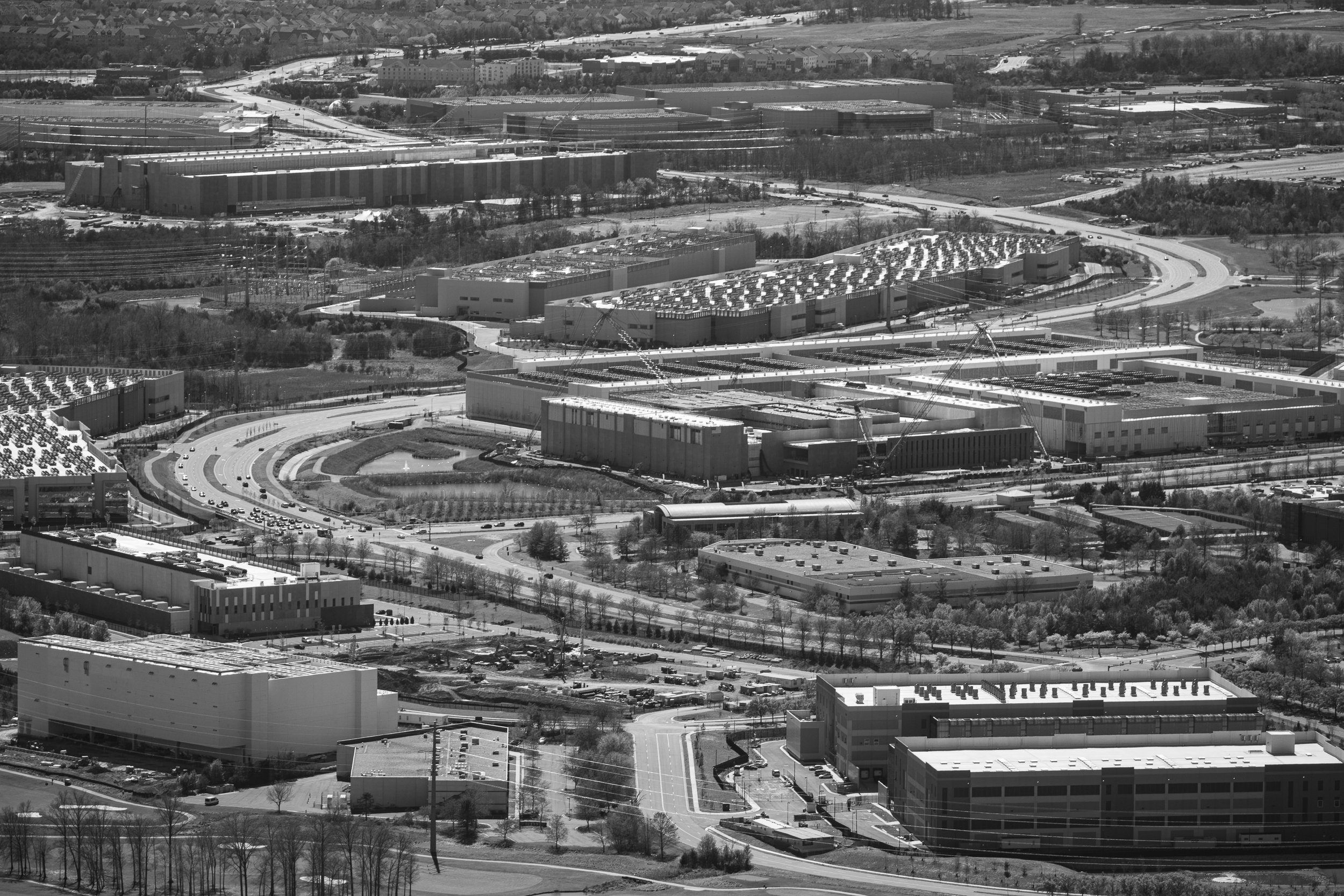 cohen_andrew_ashburn-va--data-center-alley.jpg