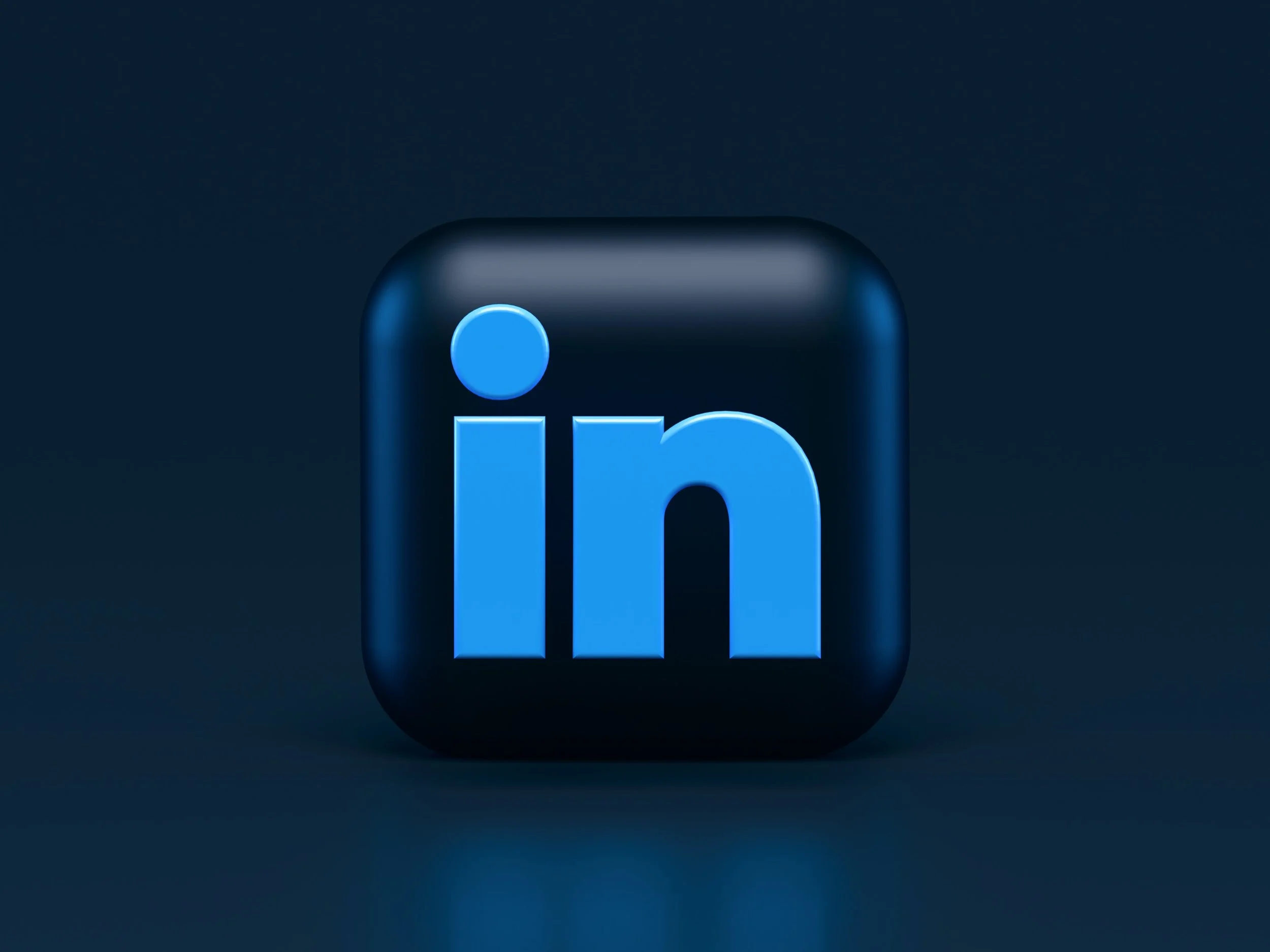 How to Schedule Posts Natively on LinkedIn