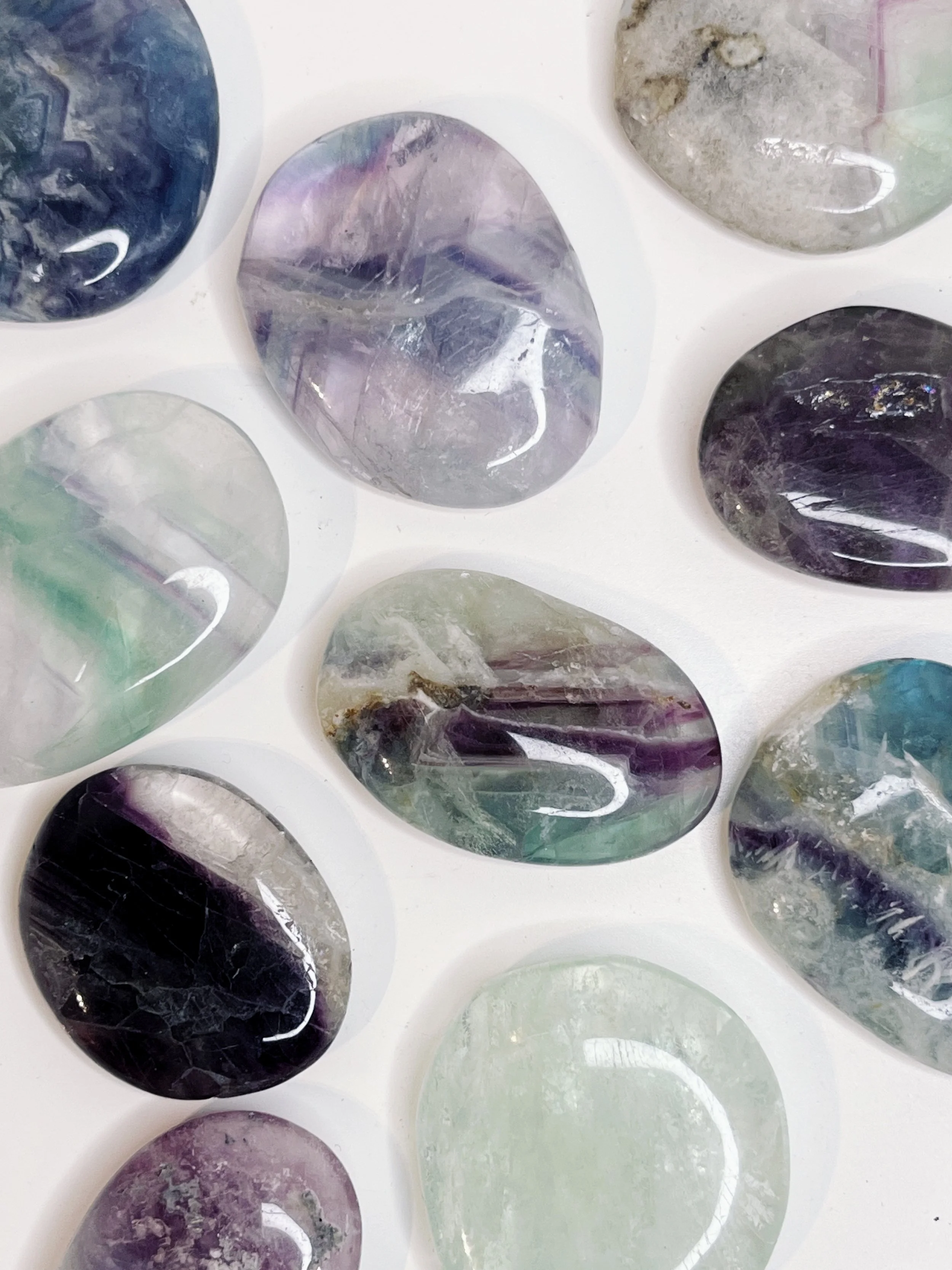FLUORITE PALM STONE