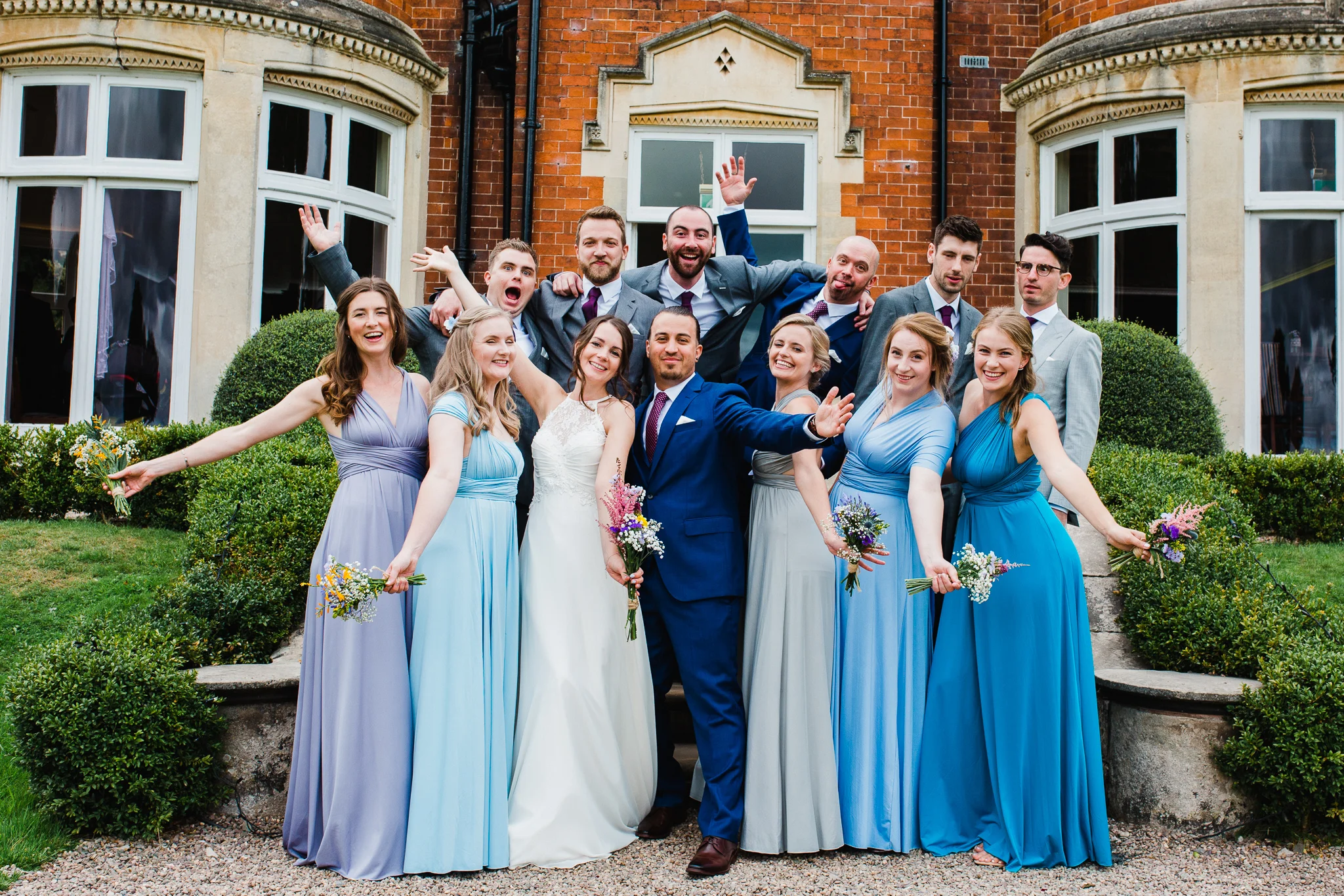 bridal party group shot
