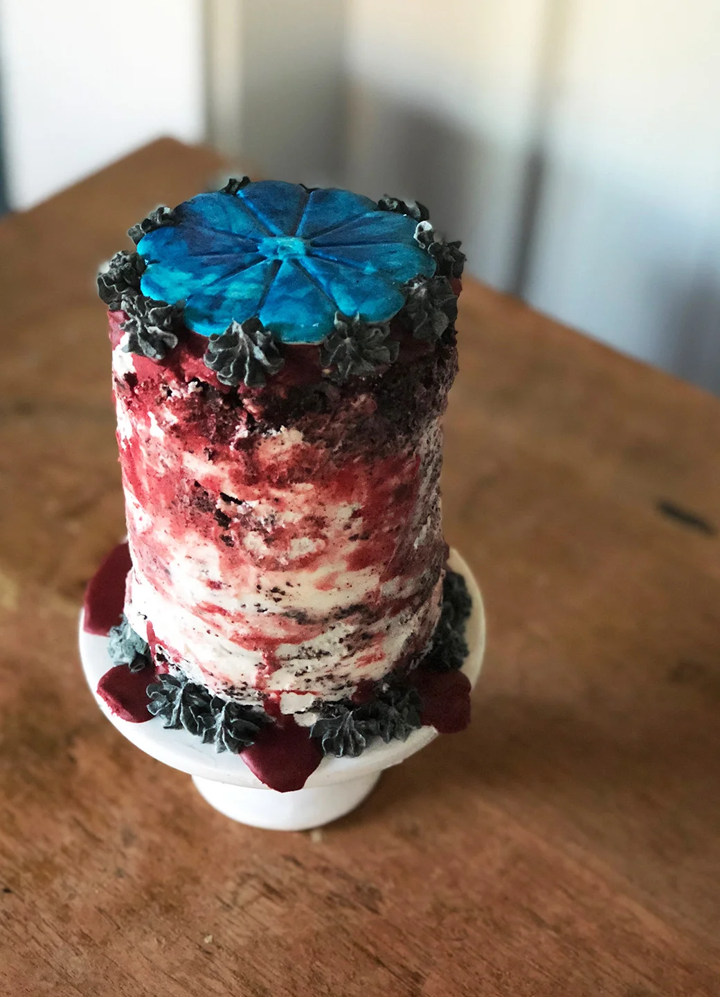 Ep3_Cake_1.jpg