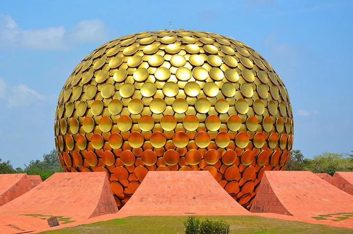 Auroville Holiram.jpg
