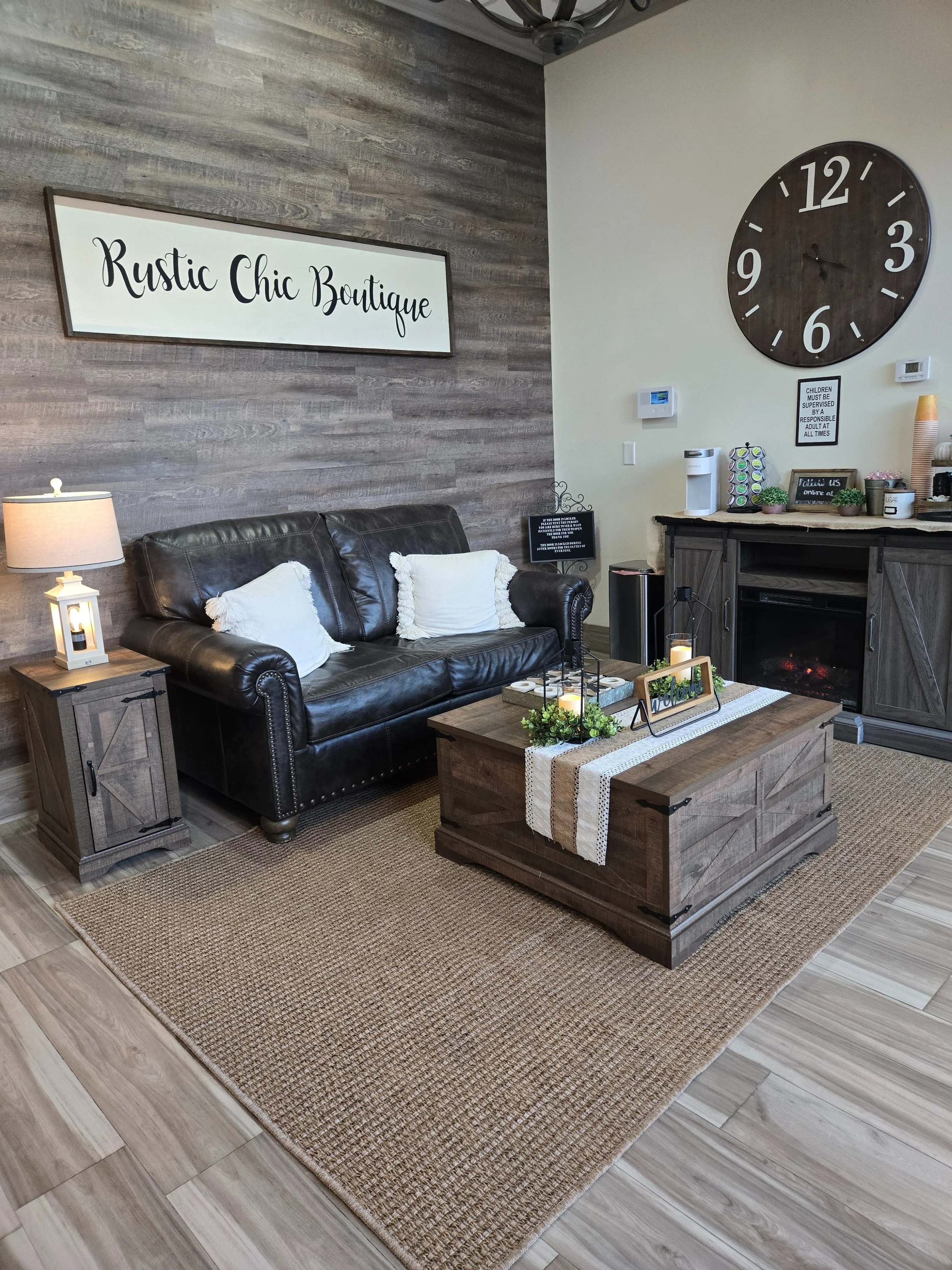 Luxury salon suite for hairstylist in North Phoenix