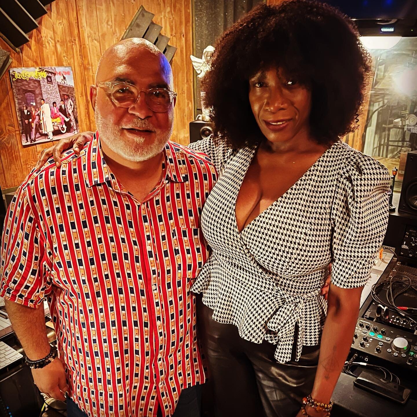 Thanks to the beautiful and talented, @badgirlofcomedy, Bronx comedian, Allison Johnson, for stopping by the studio today, as we put the finishing touches on her one-women &ldquo;Nina Simone&rdquo; show, premiering on Hulu in early 2022!

Also, a SPE