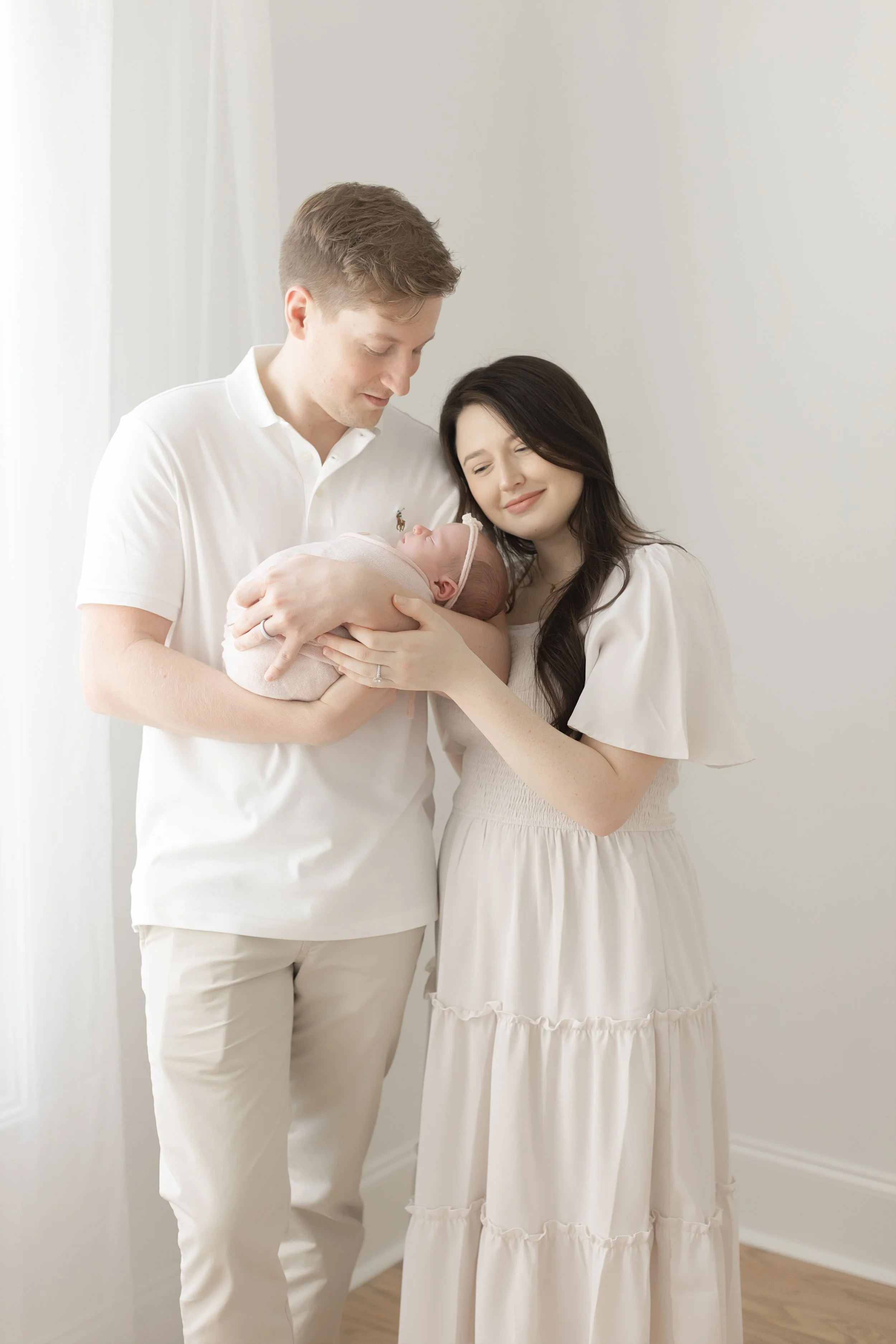 What to Wear for Newborn Photos Augusta, GA 