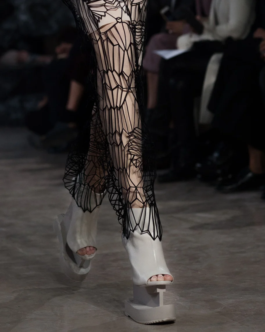 IRIS_VAN_HERPEN_63.jpg
