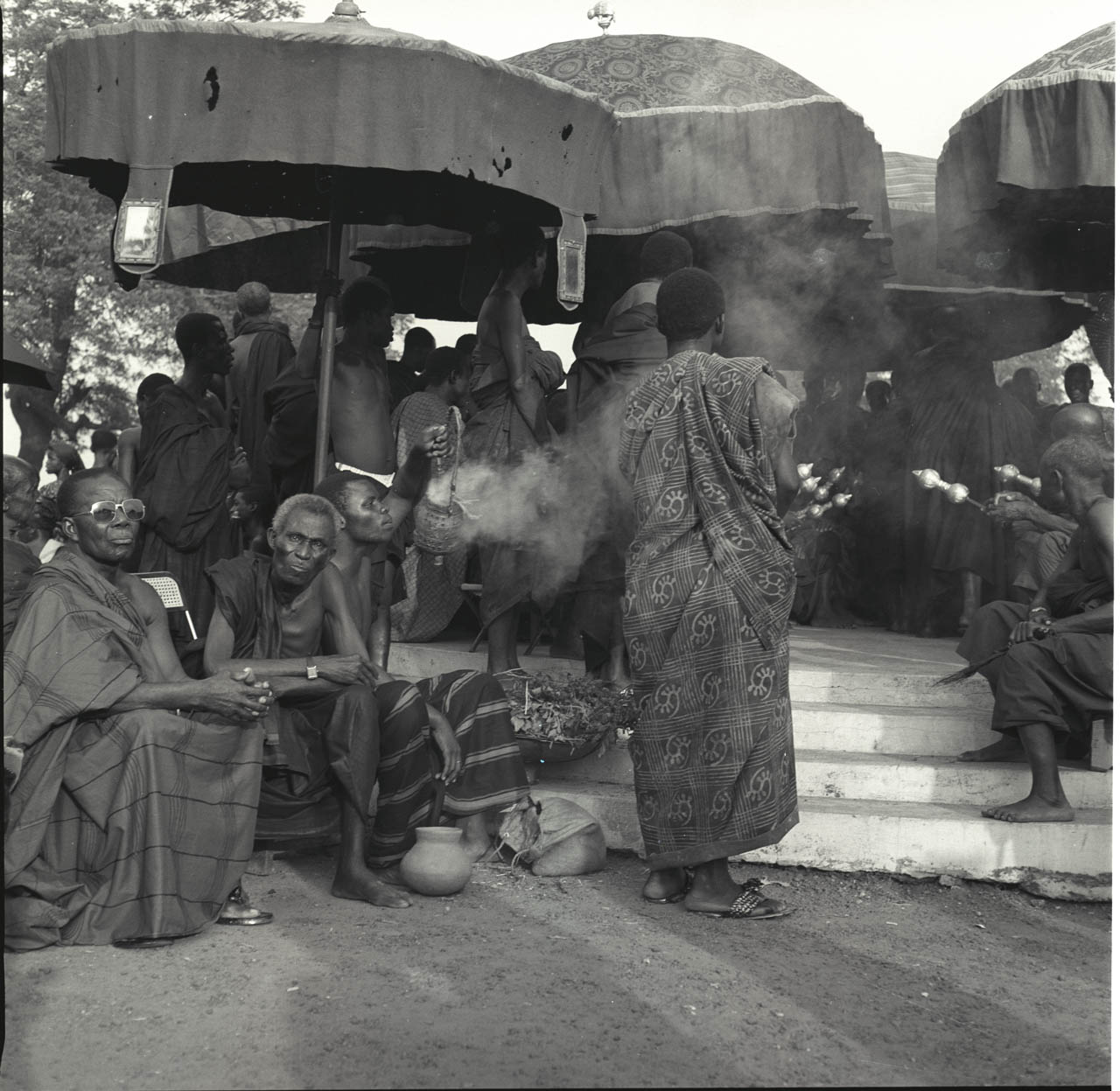 group2.jpg