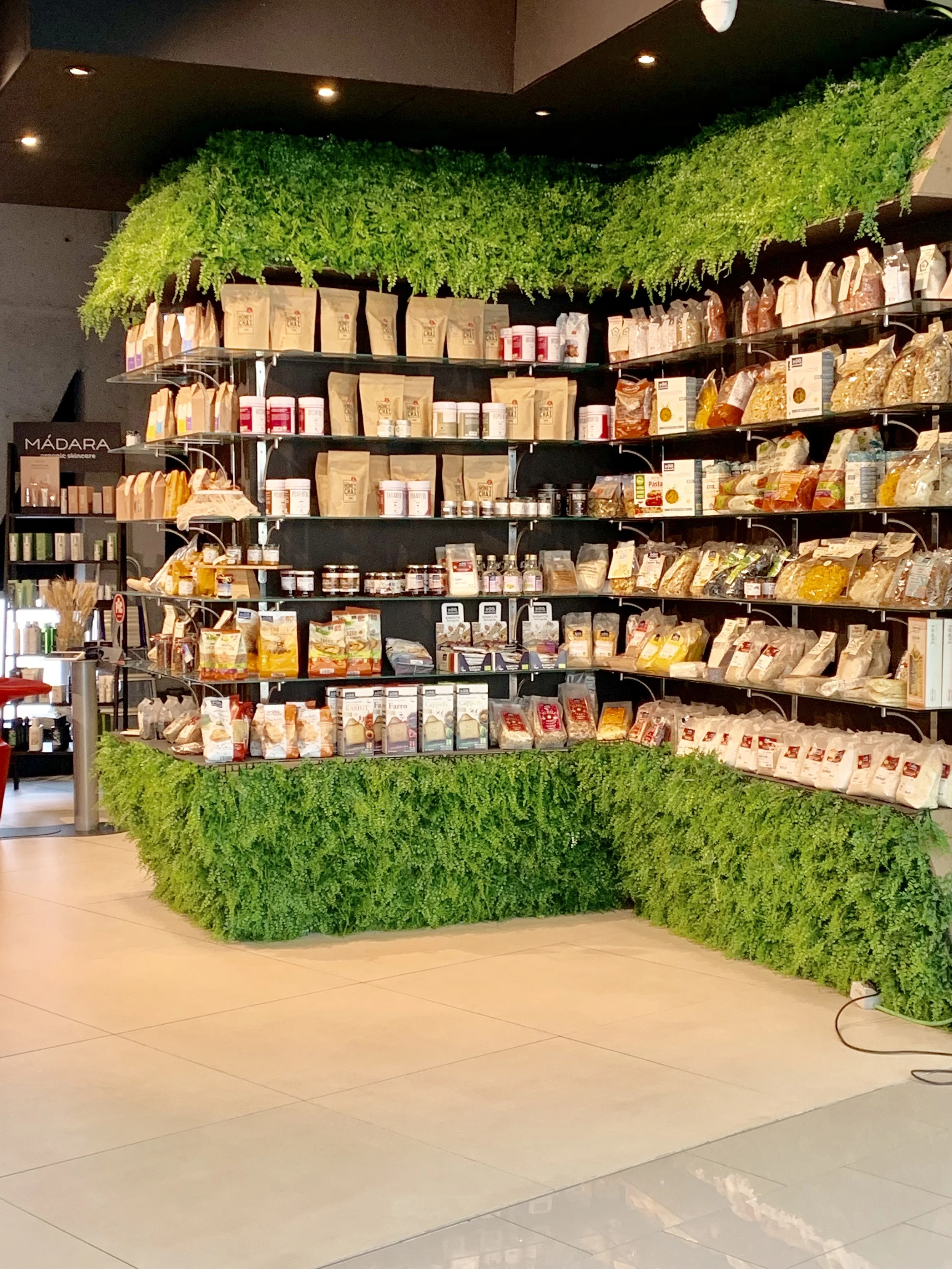 How to stock your kitchen for periods of isolation (like the COVID-19 pandemic)