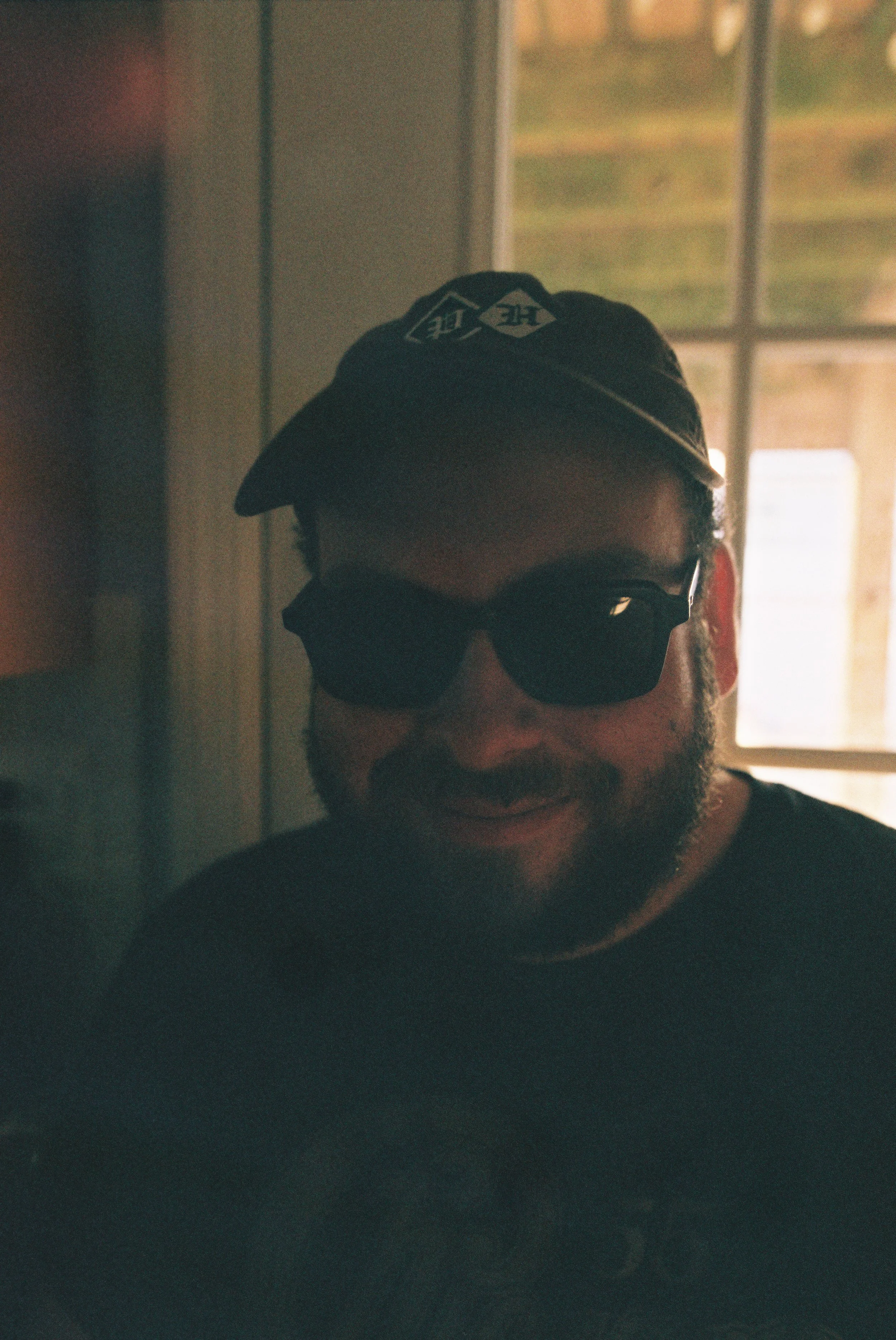 2995intind000646-R1-031-14.jpg