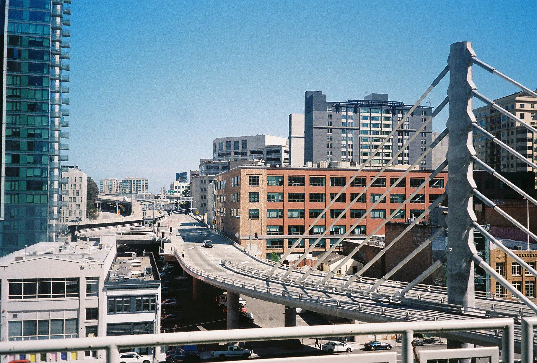 9735Intind002932-R1-030-13A.jpg