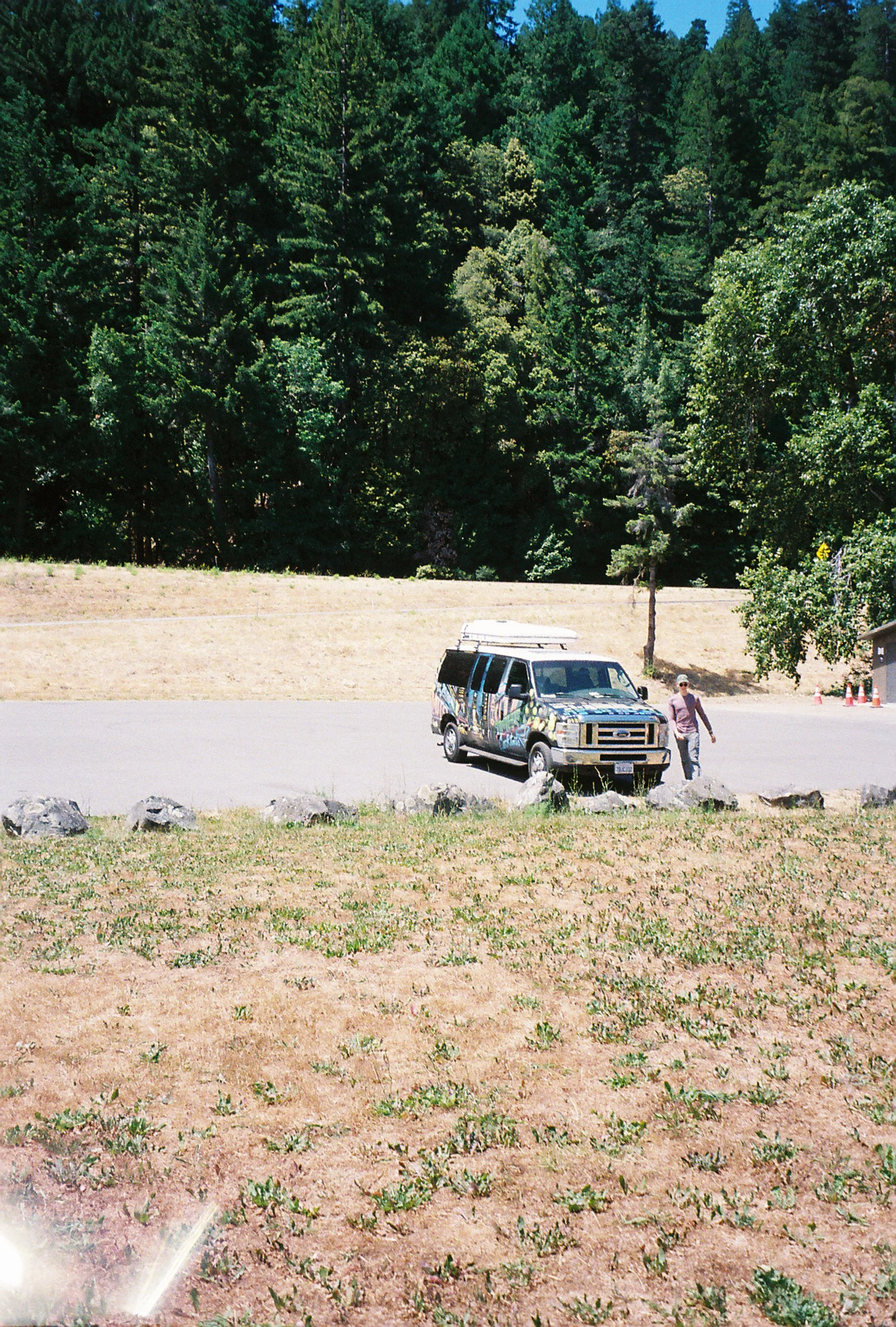 9735Intind002933-R1-022-9A.jpg