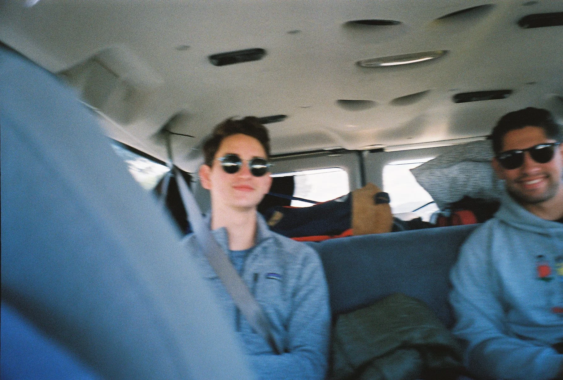 9735Intind002933-R1-034-15A.jpg