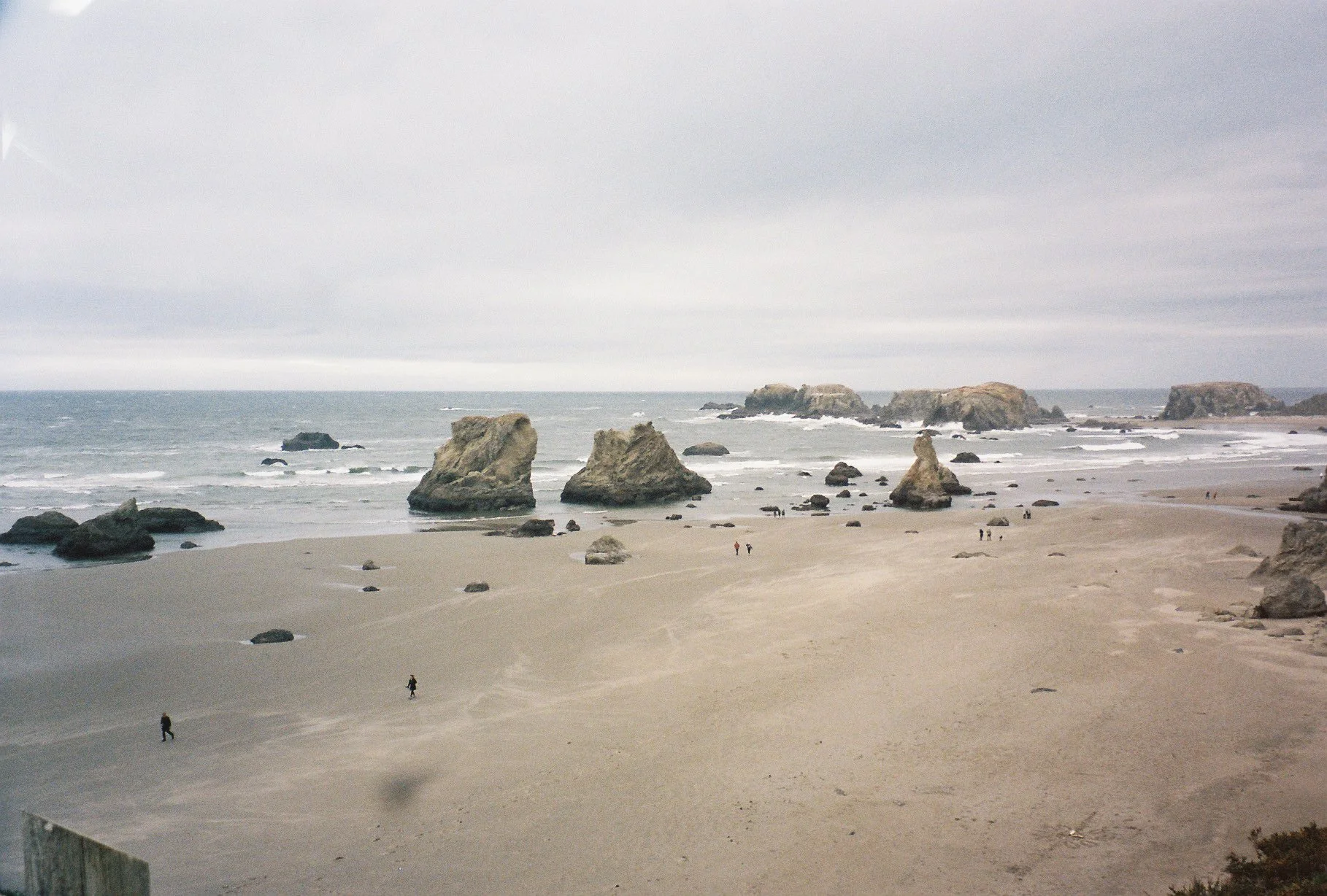 9735Intind002935-R1-011-4.jpg