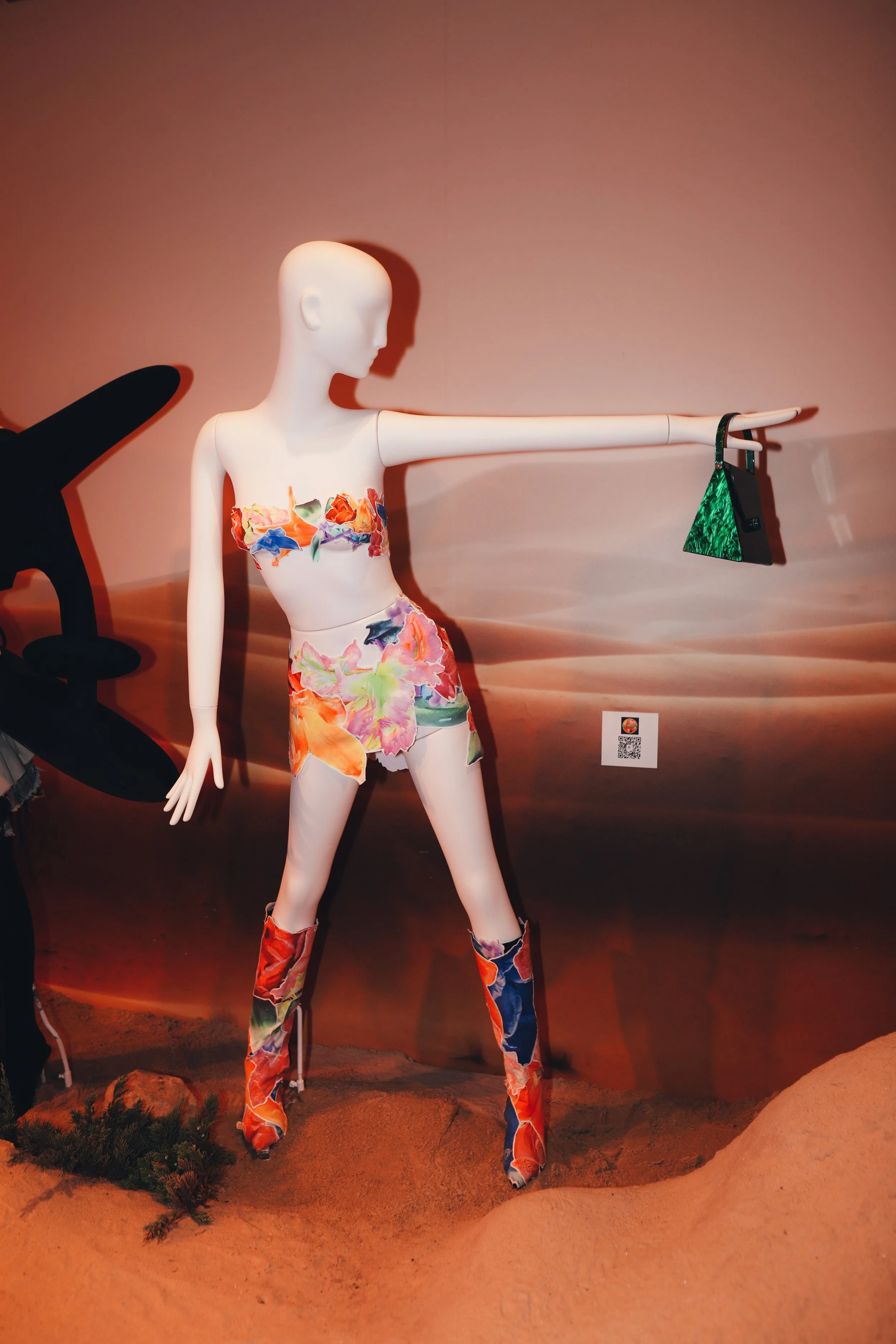 DEC_0015.jpg