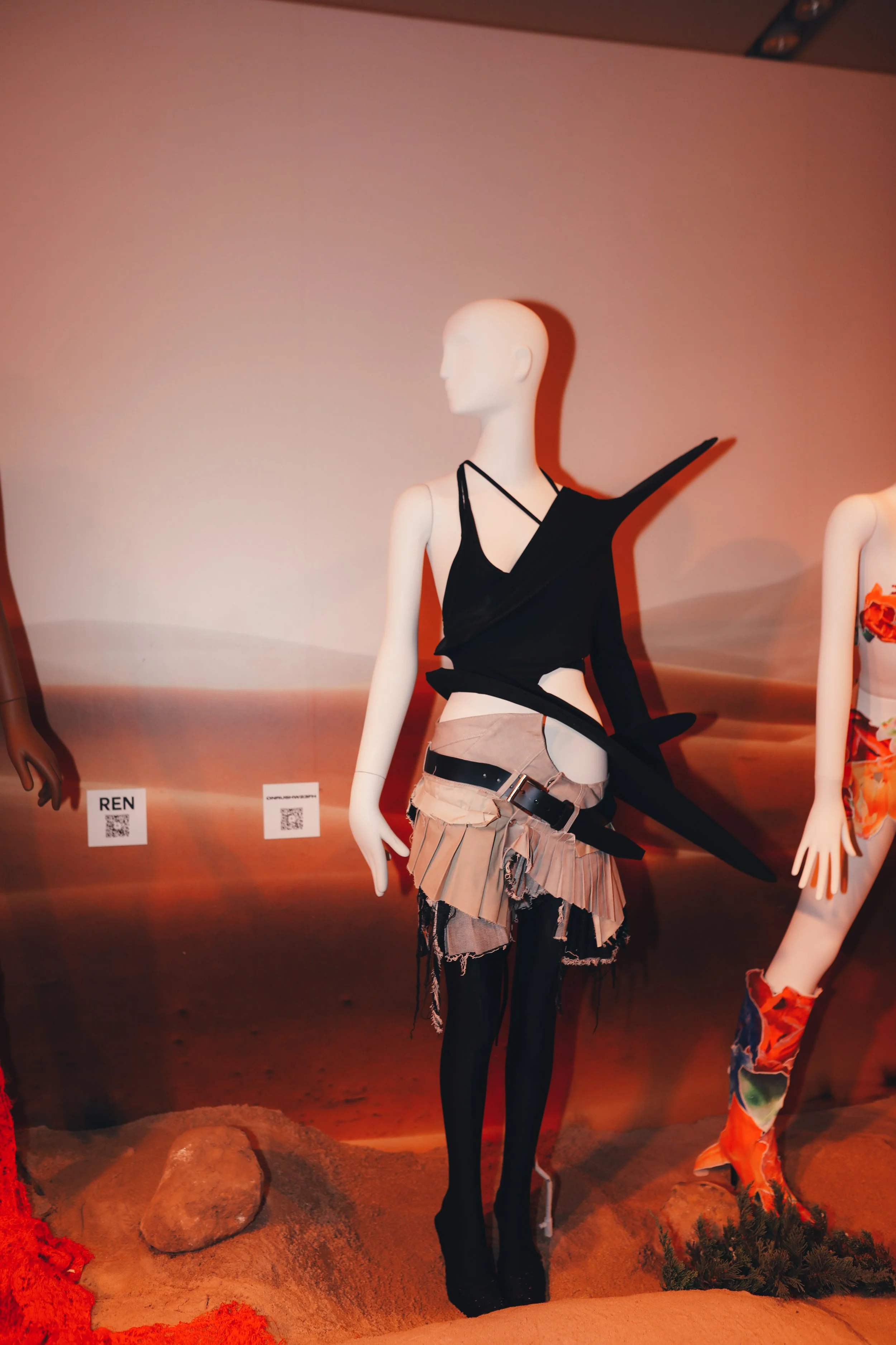DEC_0018.jpg