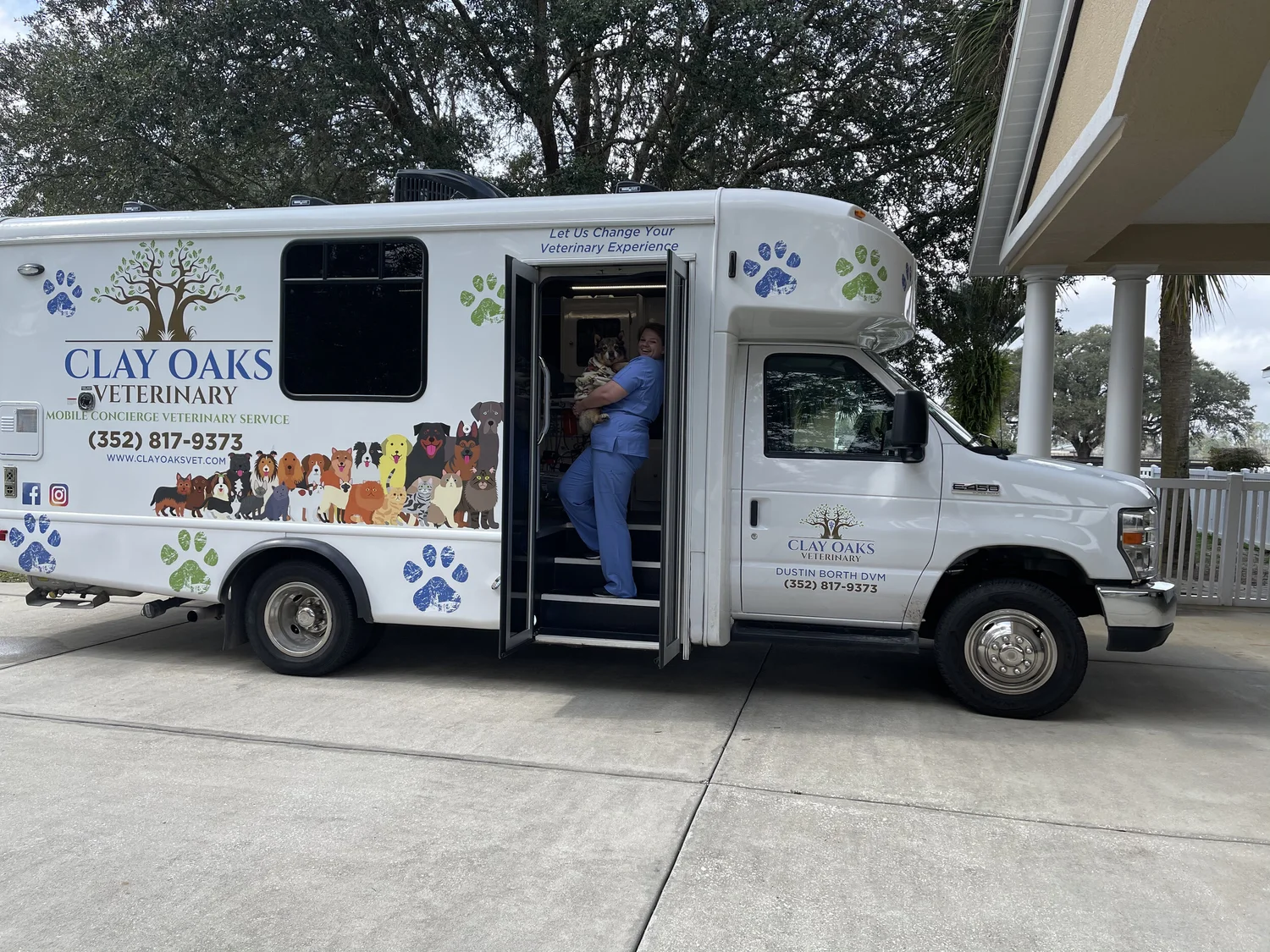 Clay Oaks Veterinary Mobile Veterinarian Ocala, Villages