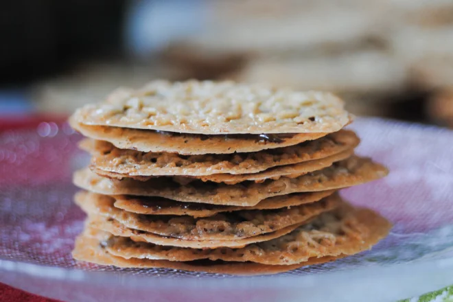 gluten-free-lace-cookies-the-dusty-baker-3.jpg