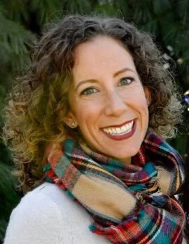 Andrea Rupp Headshot.jpg