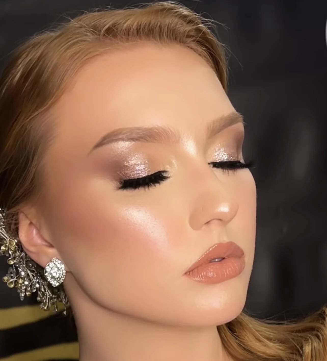 592A9040-24EC-45F8-B184-34DB178915A3