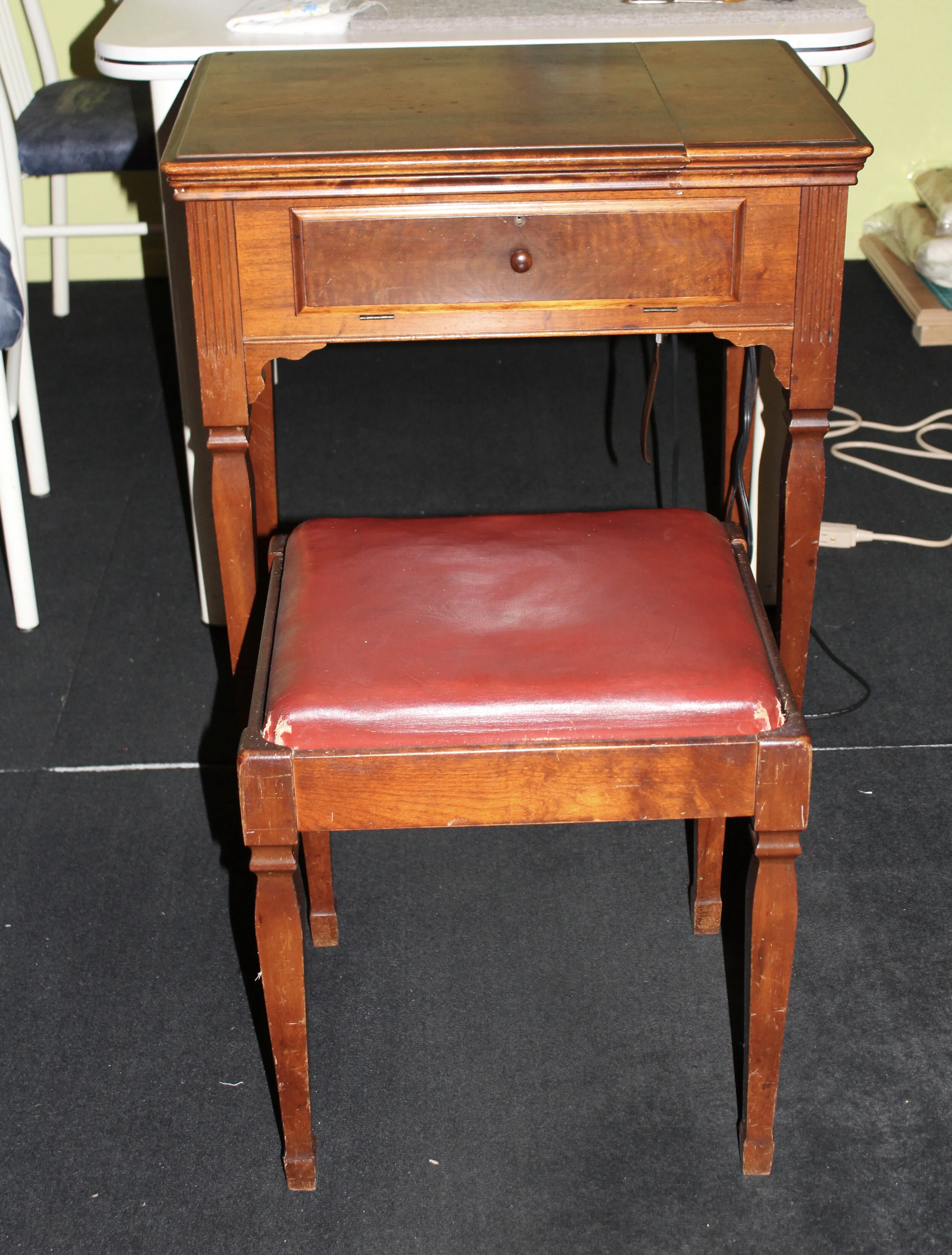 15-91 Cabinet # 40 (incl. support arm repair)