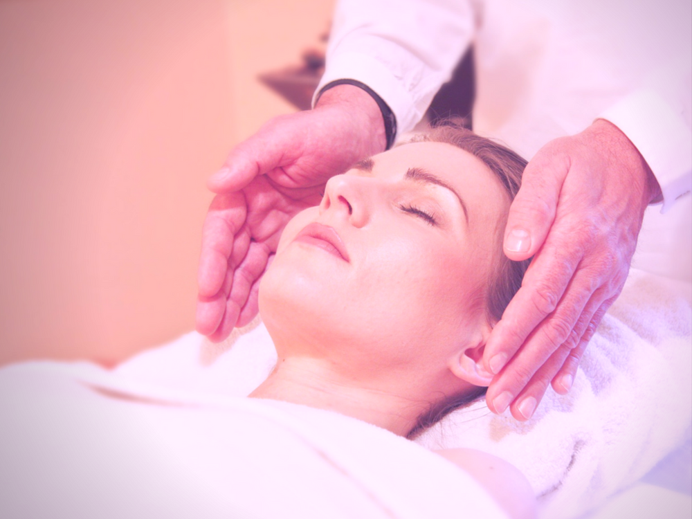 Reiki promotes relaxation, relieves depression and reduces stress/anxiety. 