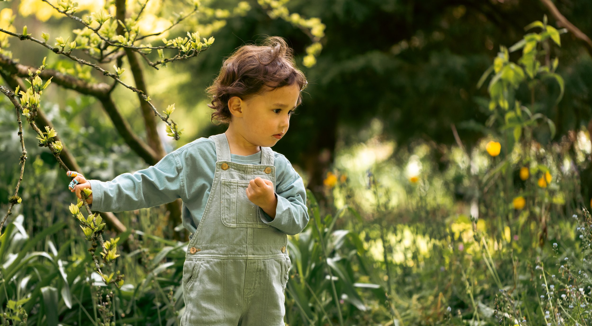Carefree childhood captured by Vancouver Photographer