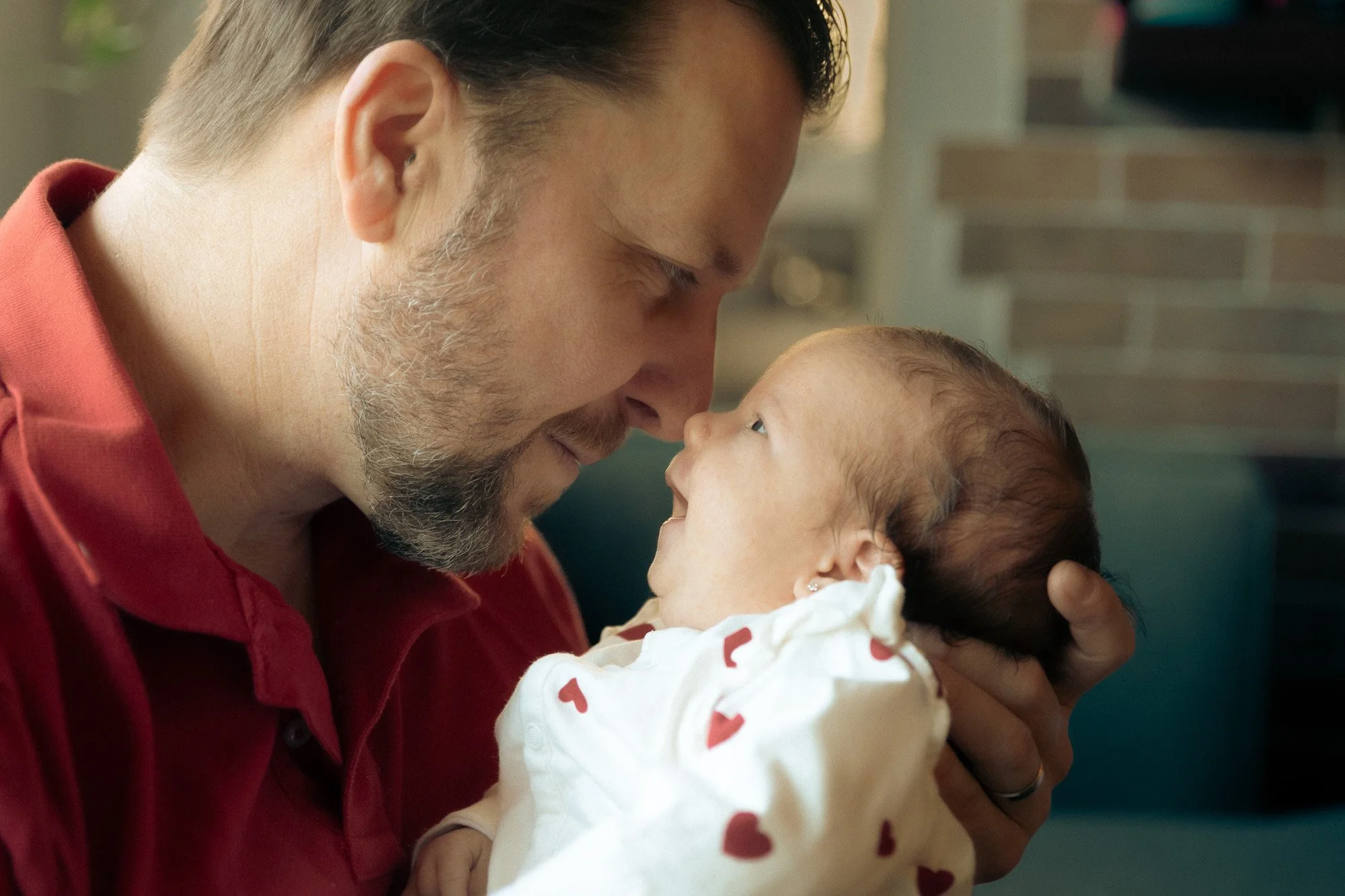 Why Choose an In-Home Newborn Session Instead of a Studio? | Vancouver Newborn Photographer