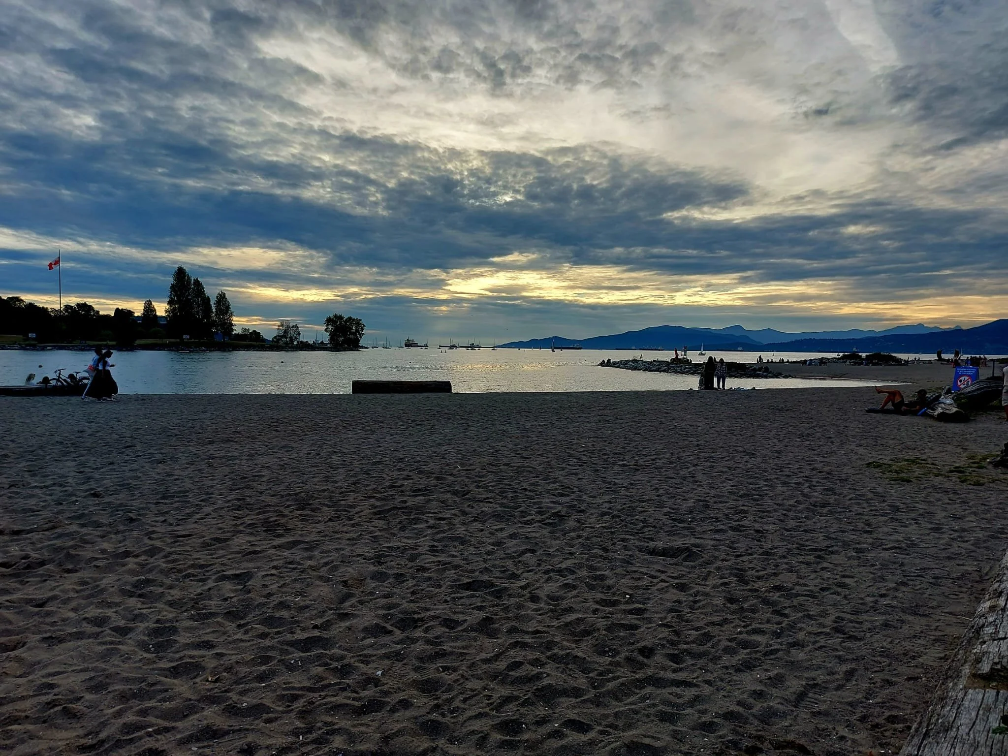 Sunset Beach, Downtown Vancouver!
