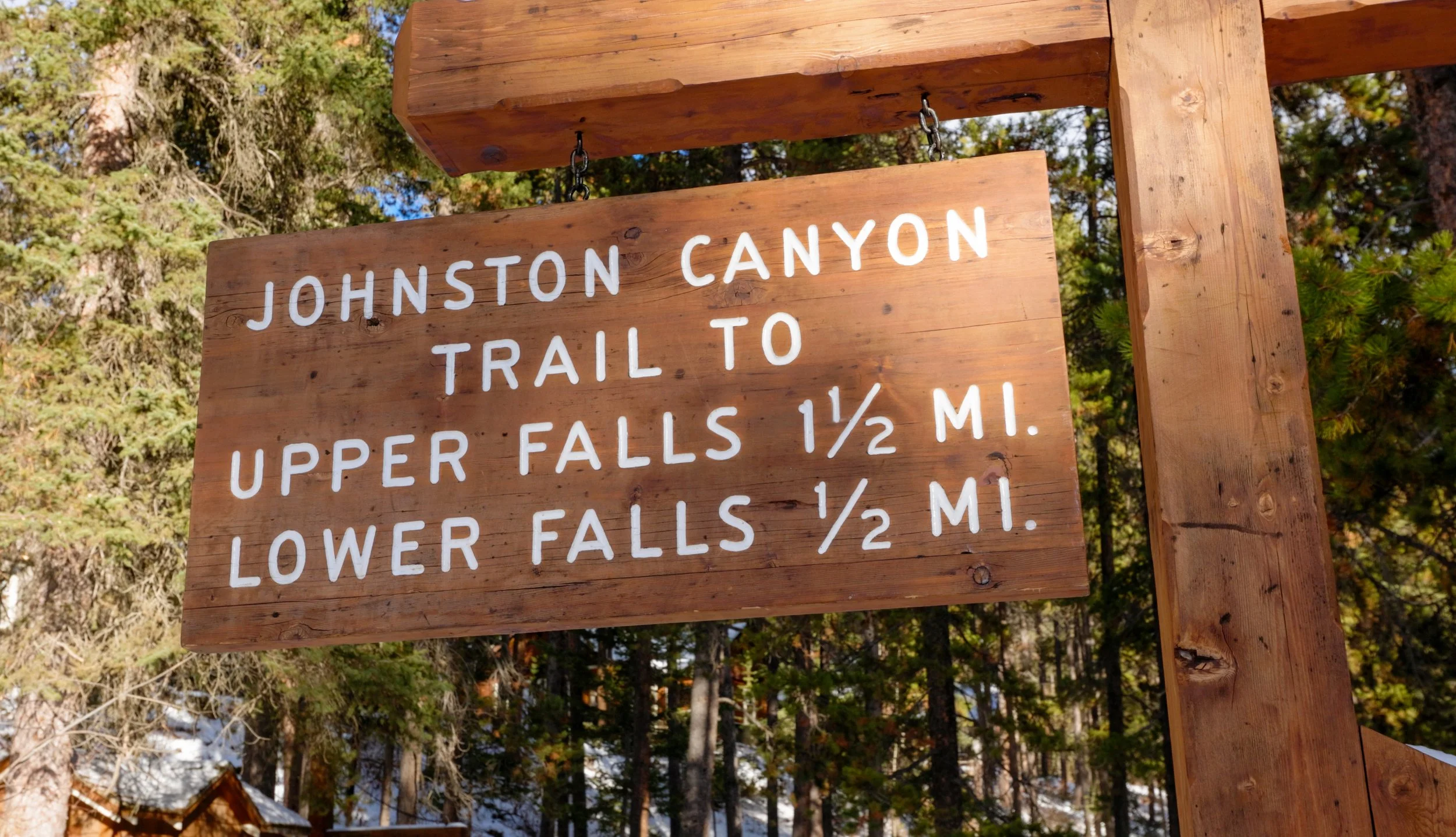 Johnston Canyon trail head