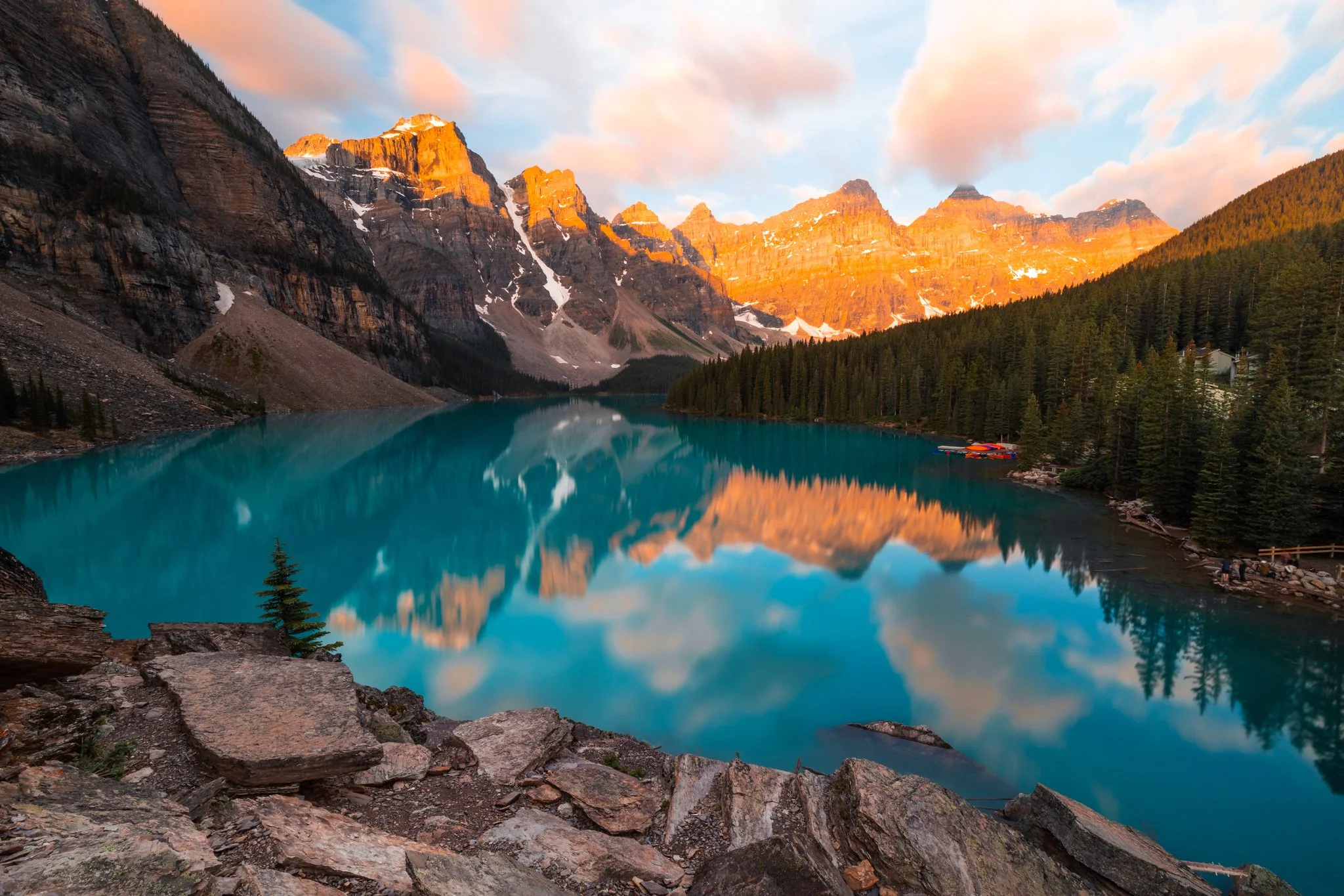 The Ultimate Guide to Visiting Moraine Lake